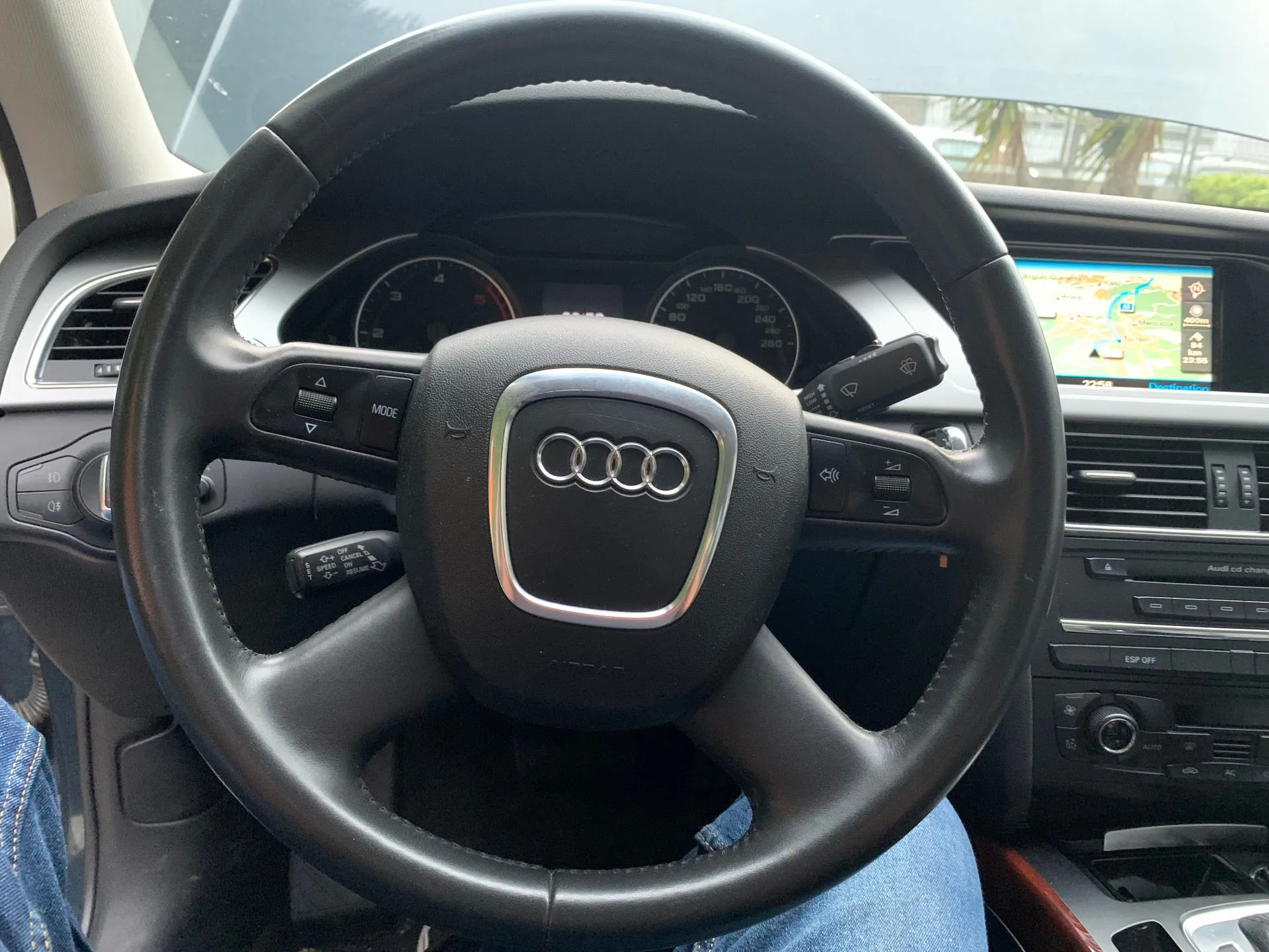 Volante AUDI A4 (8K2, B8) Imagem-1