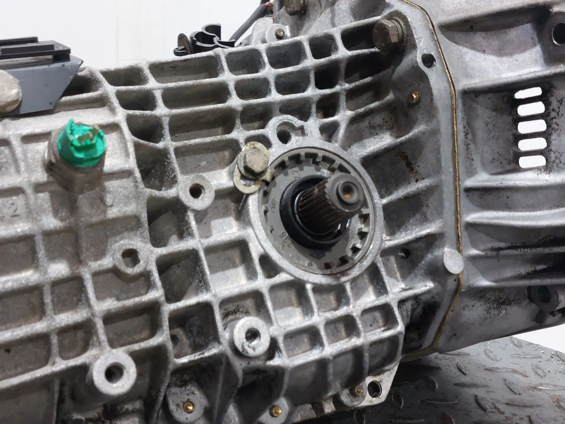 Caixa de velocidades manual RENAULT 21 Sedan (L48) Imagem-9