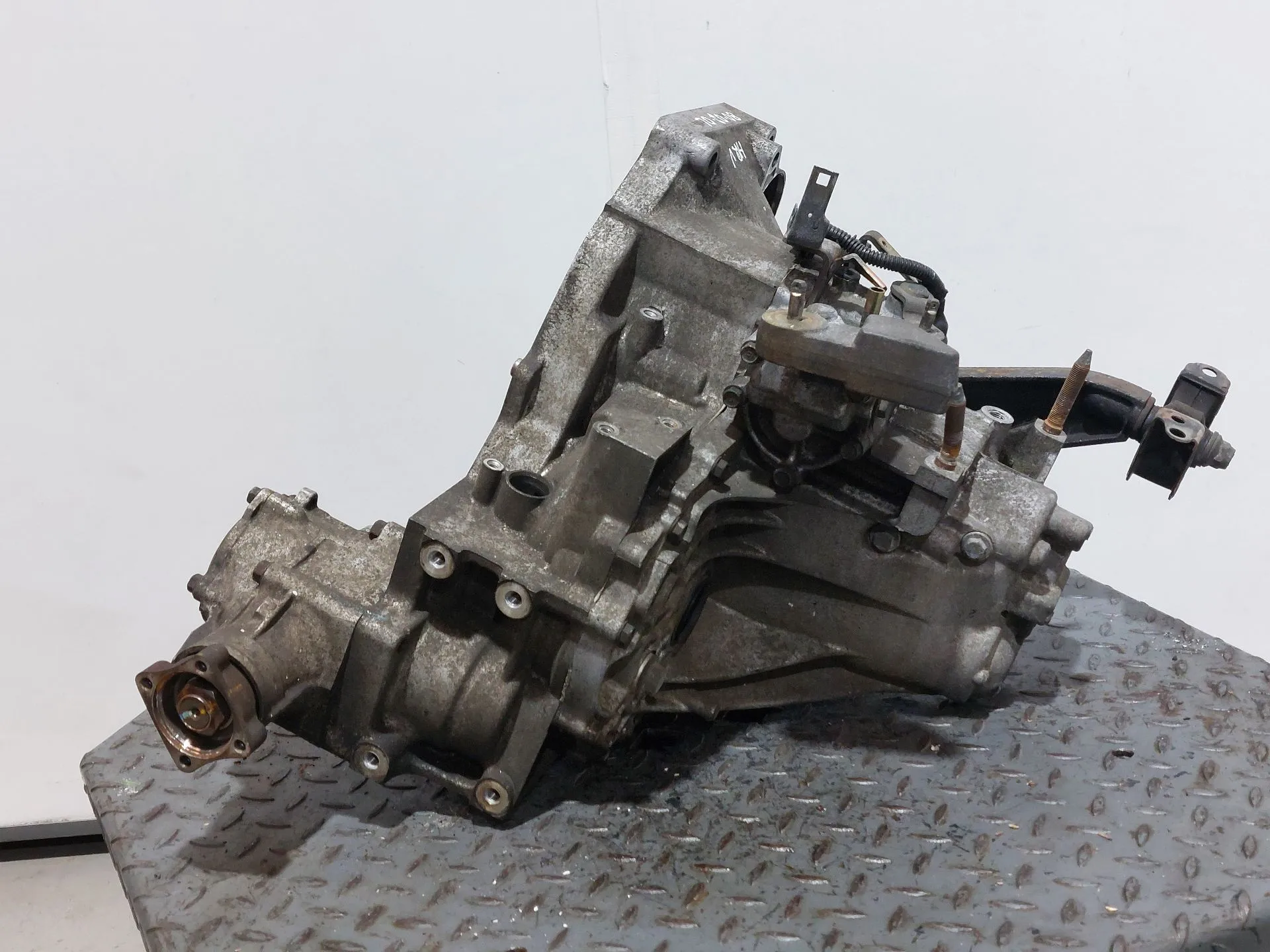 Caixa de velocidades manual HONDA HR-V (GH_) Imagem-1