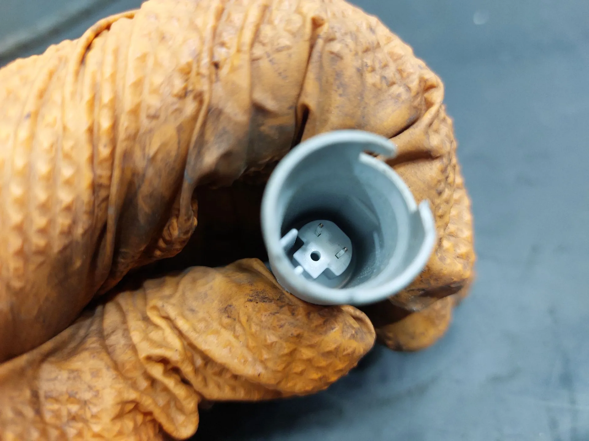 Sensore ABS posteriore destro BMW 7 (E65, E66, E67) Imagem-1