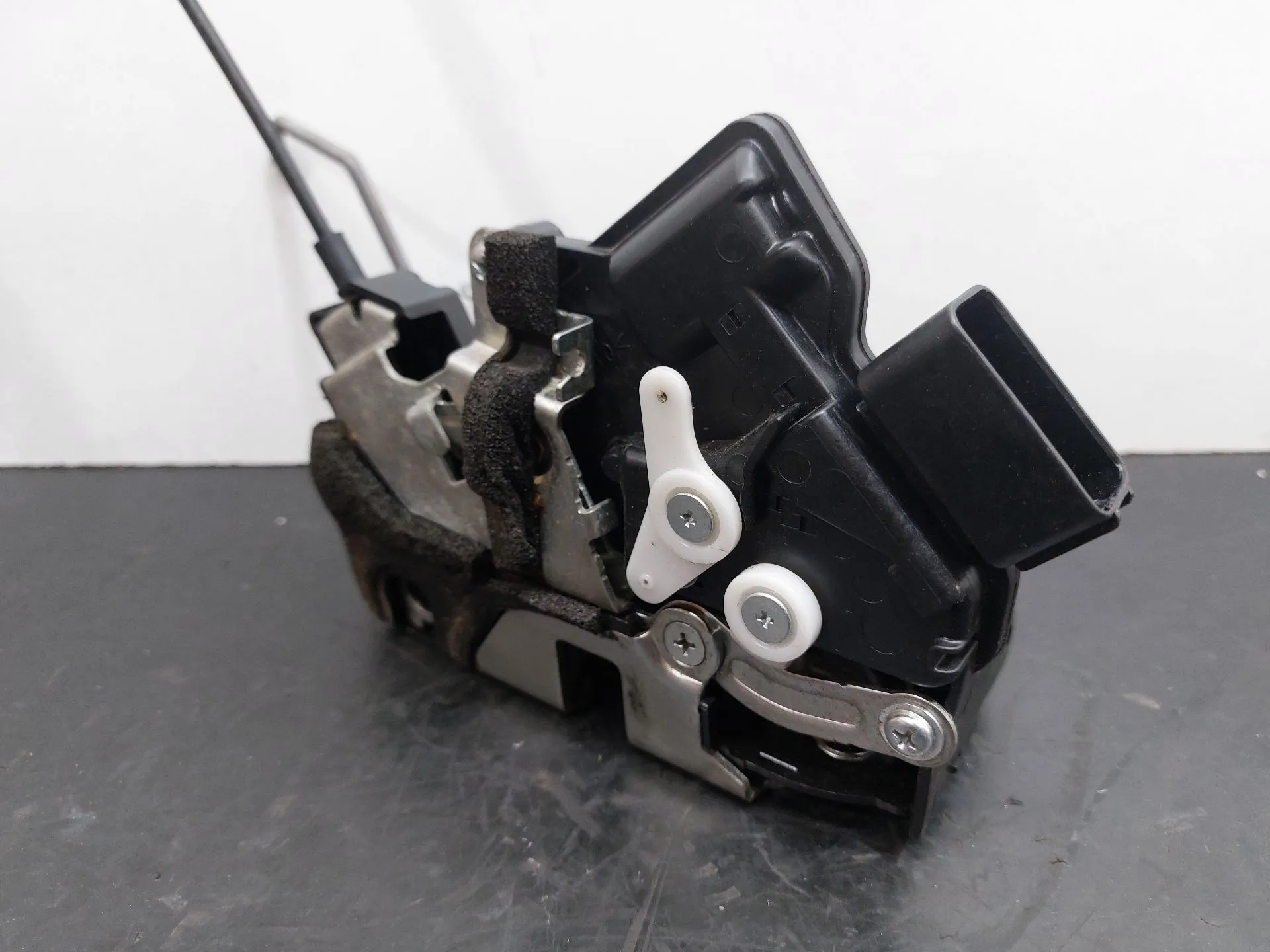 Serratura / chiusura porta anteriore sinistro MAZDA 5 (CR19) Imagem-1