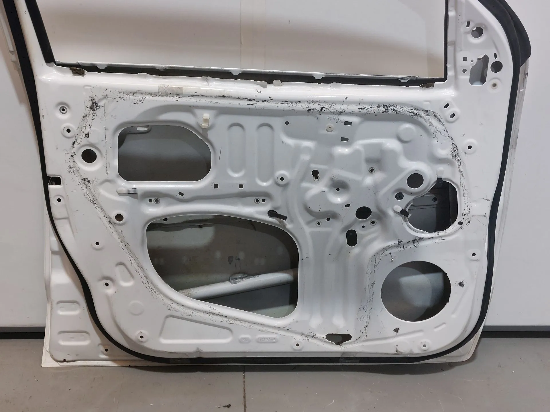 Puerta Delantero Izquierdo TOYOTA Hilux VII Pick Up (_N1_, _N2_, _N3_) Imagem-5