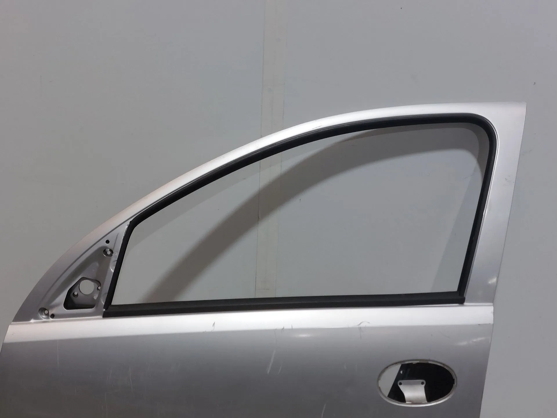 Porta anteriore sinistra OPEL Corsa C Imagem-2