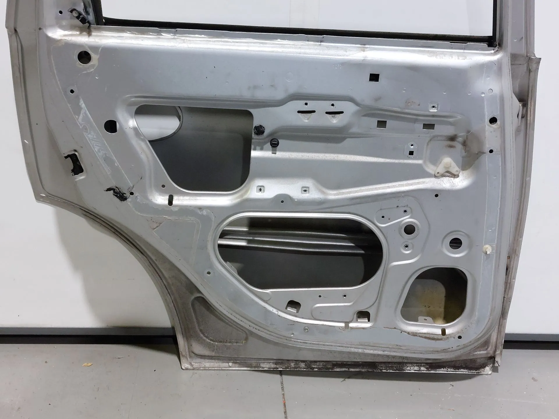 Porte arrière gauche OPEL Corsa C Imagem-8