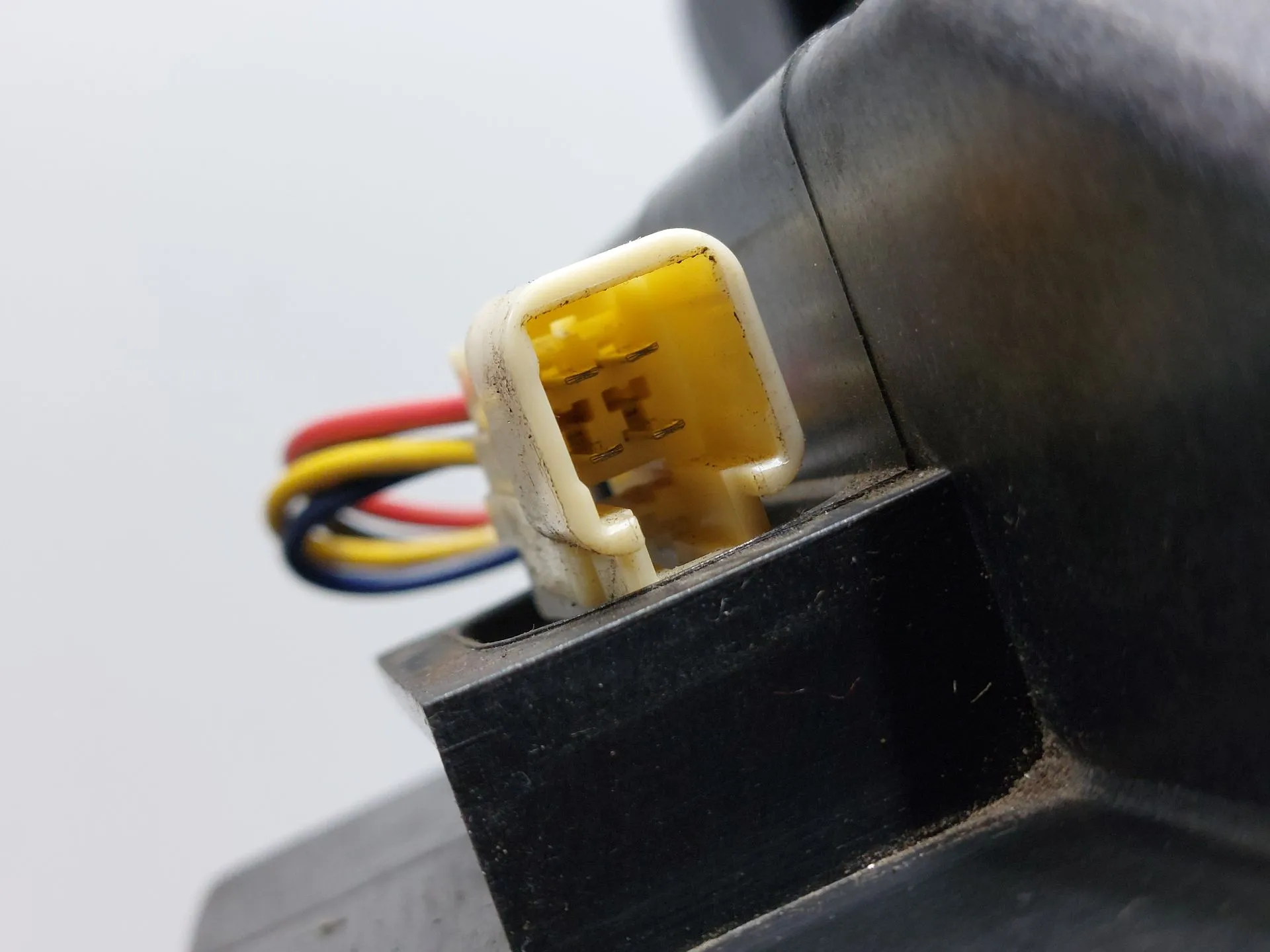 Columna de sonido MITSUBISHI Outlander II (CW_W) Imagem-4