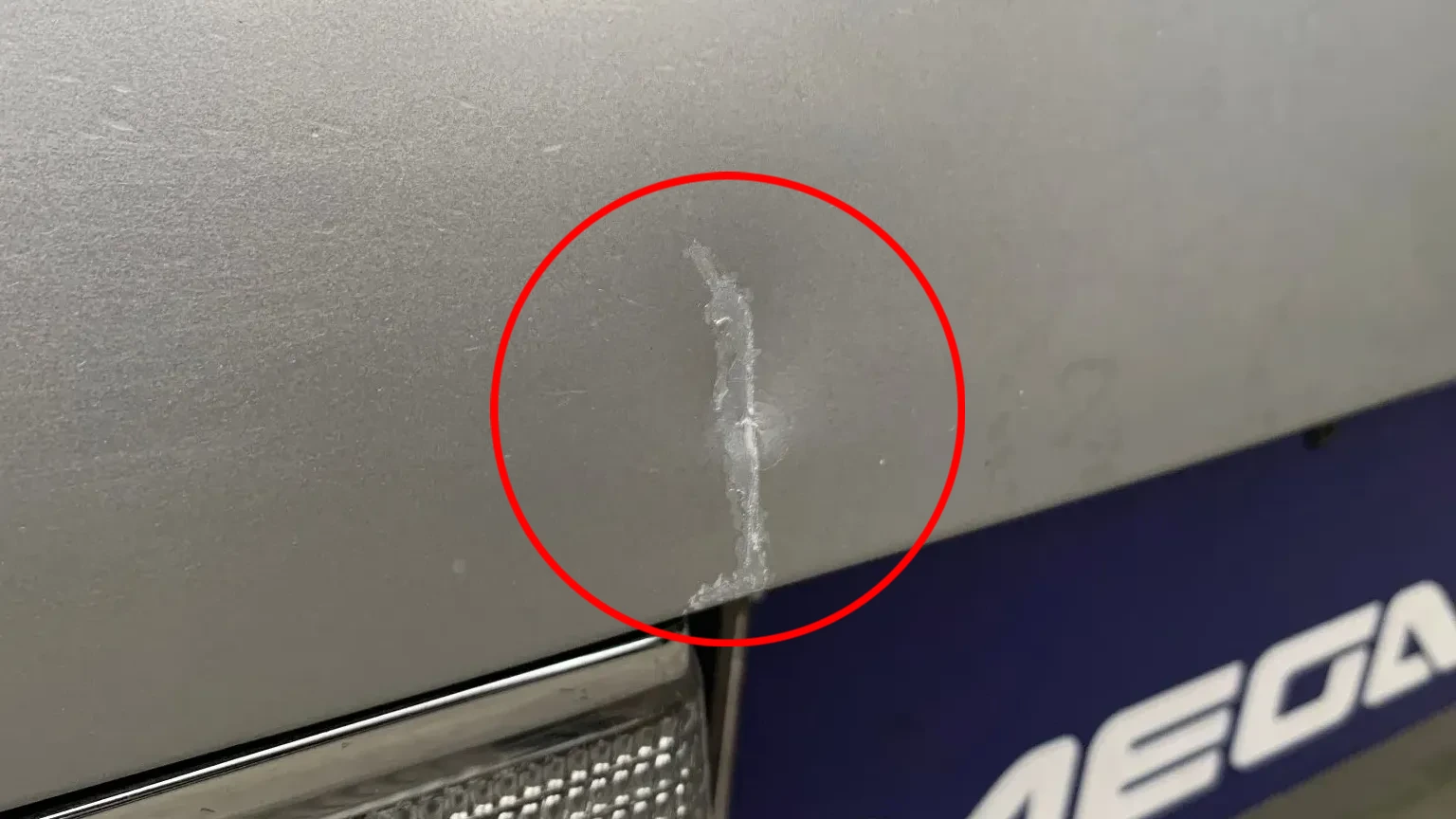 Porta / tampa da mala BMW 5 (E28) Imagem-3