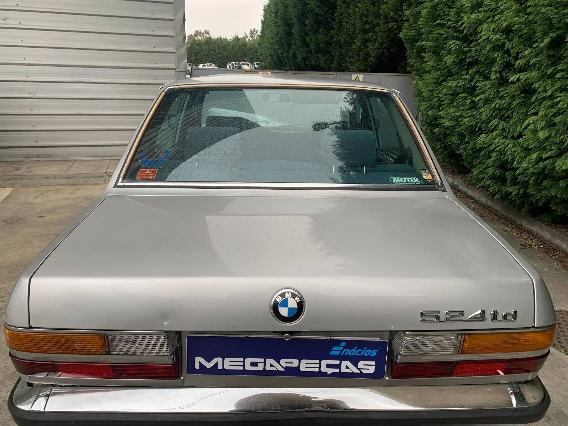 Porta / tampa da mala BMW 5 (E28)