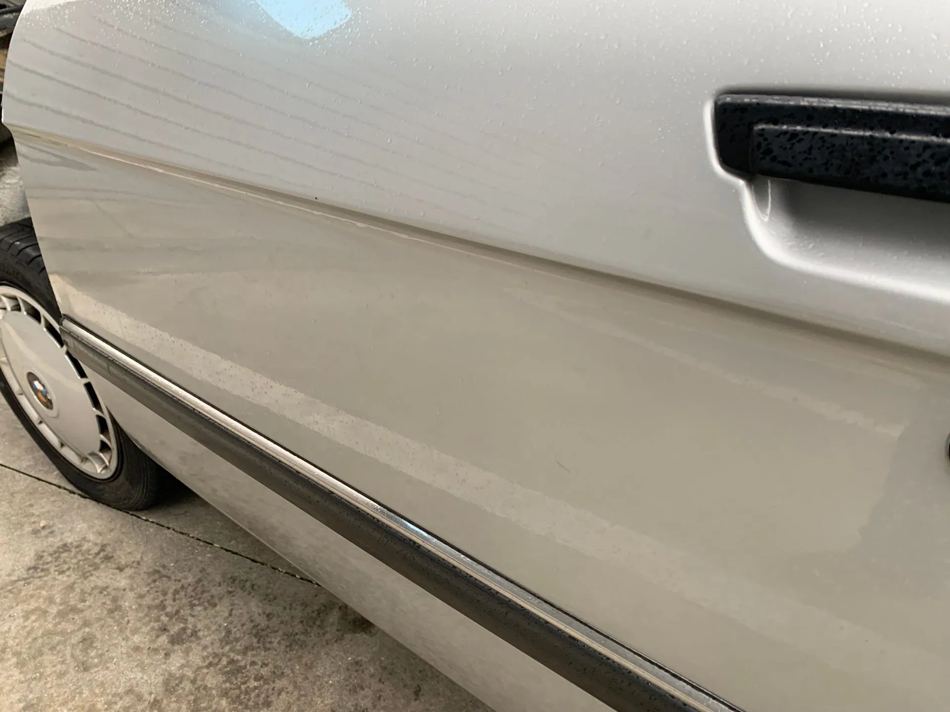 Porta frente esquerda BMW 5 (E28) Imagem-2