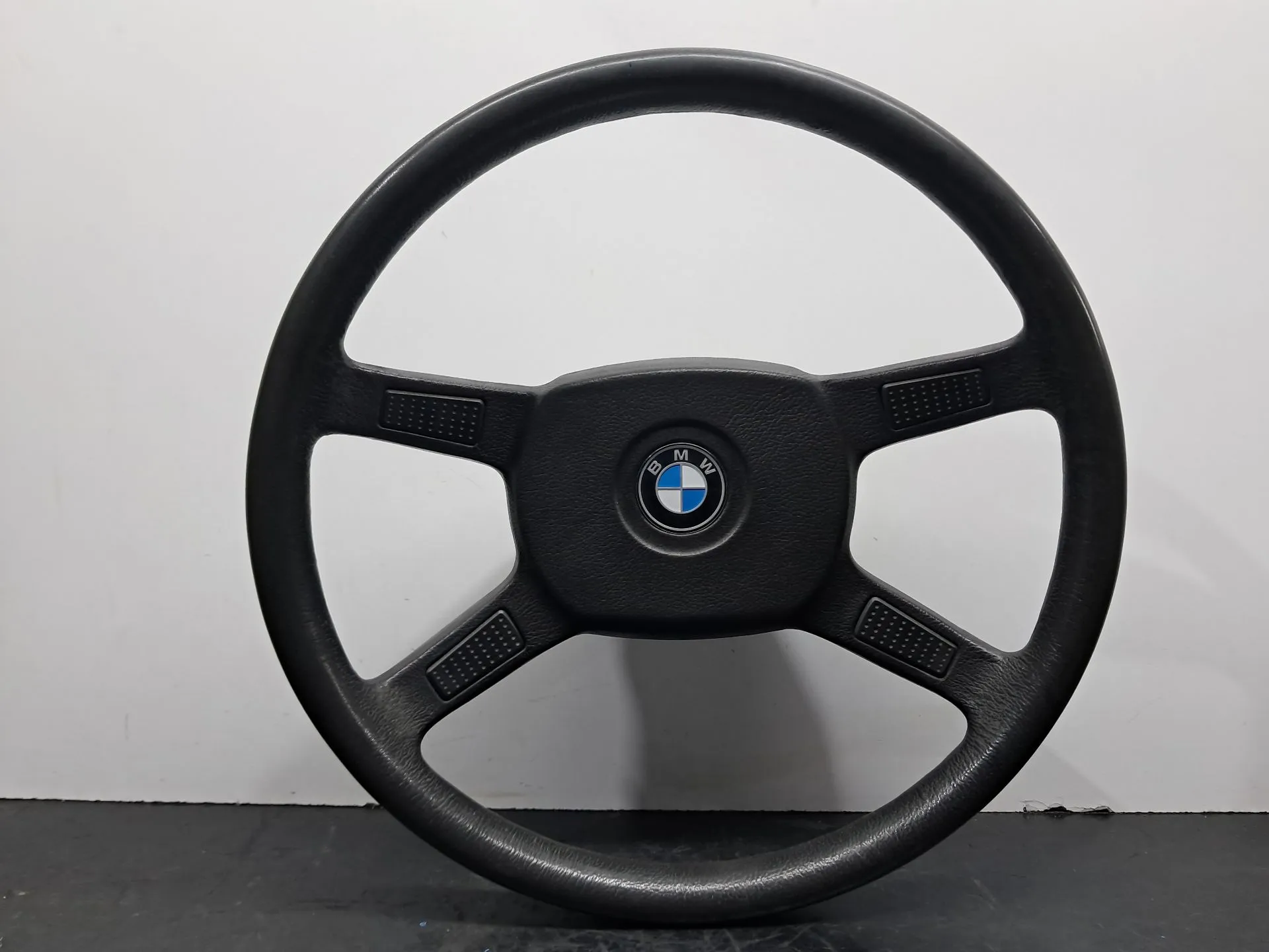 Volante de direção BMW 5 (E28) | 1981 - 1987