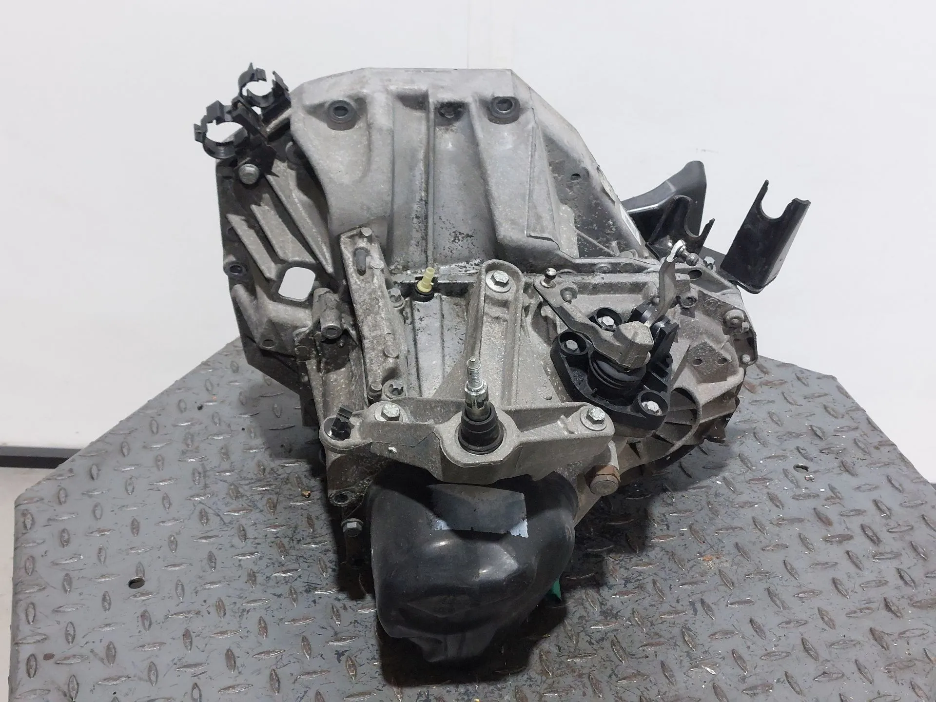 Caixa de velocidades manual NISSAN Note (E11, NE11) Imagem-4