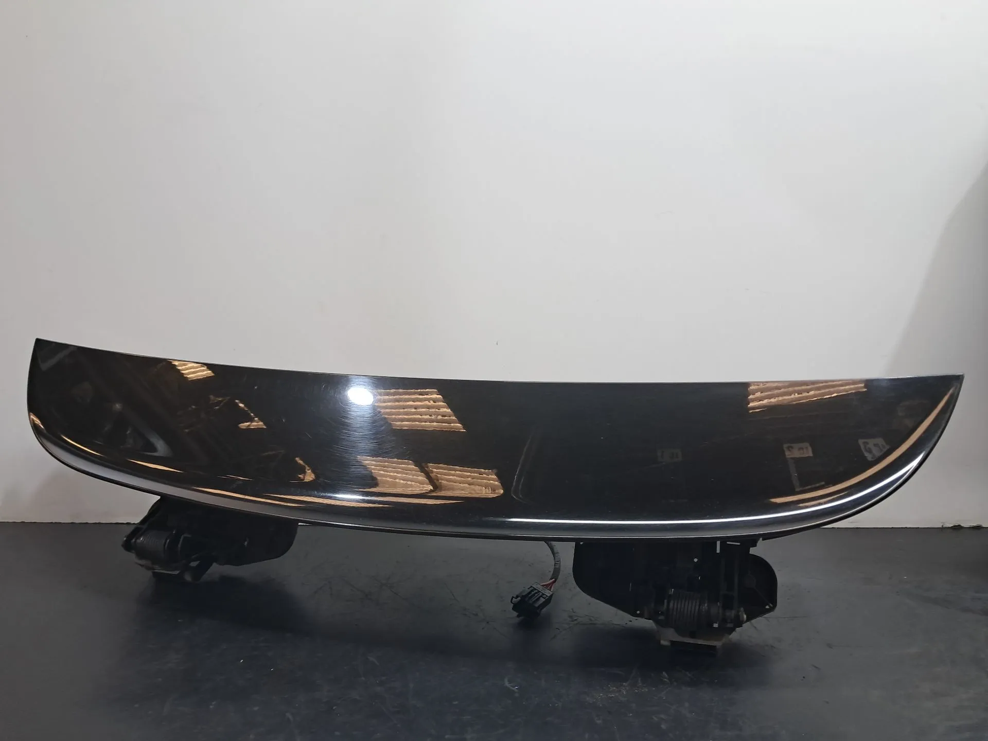Spoiler / aileron da tampa da mala PORSCHE Panamera (970)