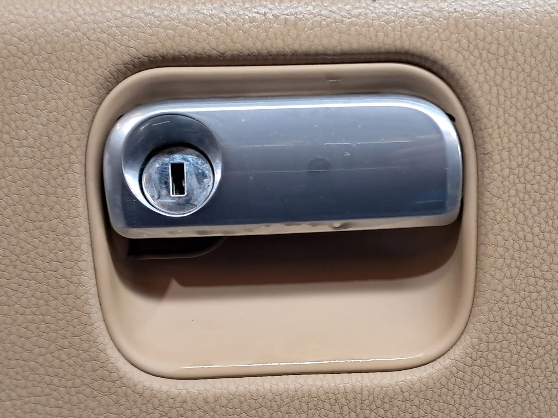 Porta luvas PORSCHE Panamera (970) Imagem-7