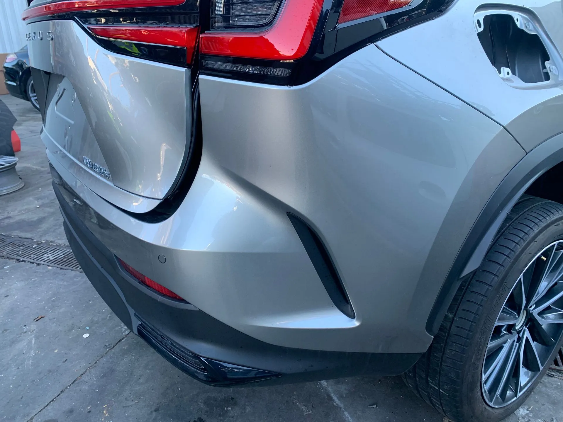 Rear Bumper LEXUS NX II (_A2_, _H2_) Imagem-2