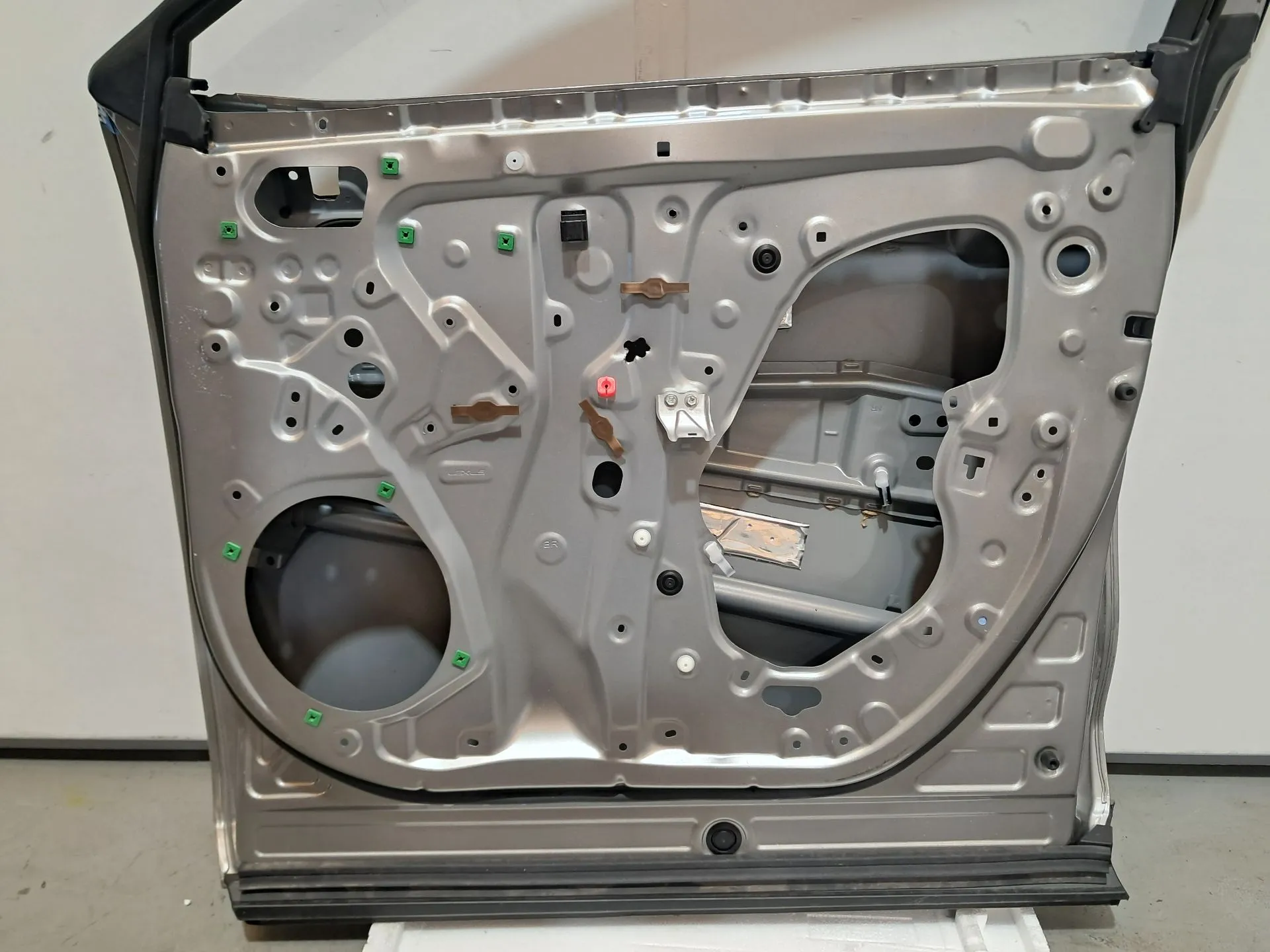 Porta frente direita LEXUS NX II (_A2_, _H2_) Imagem-9