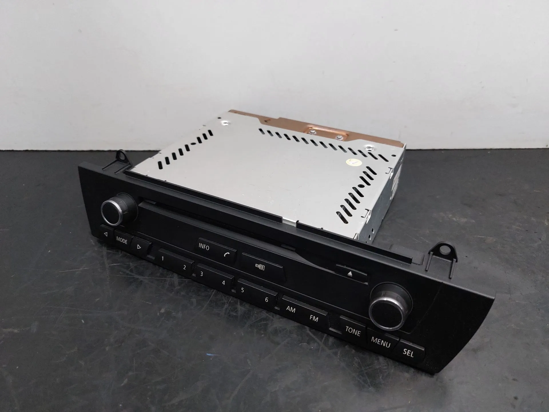 Radio / Autoradio BMW X3 (E83)