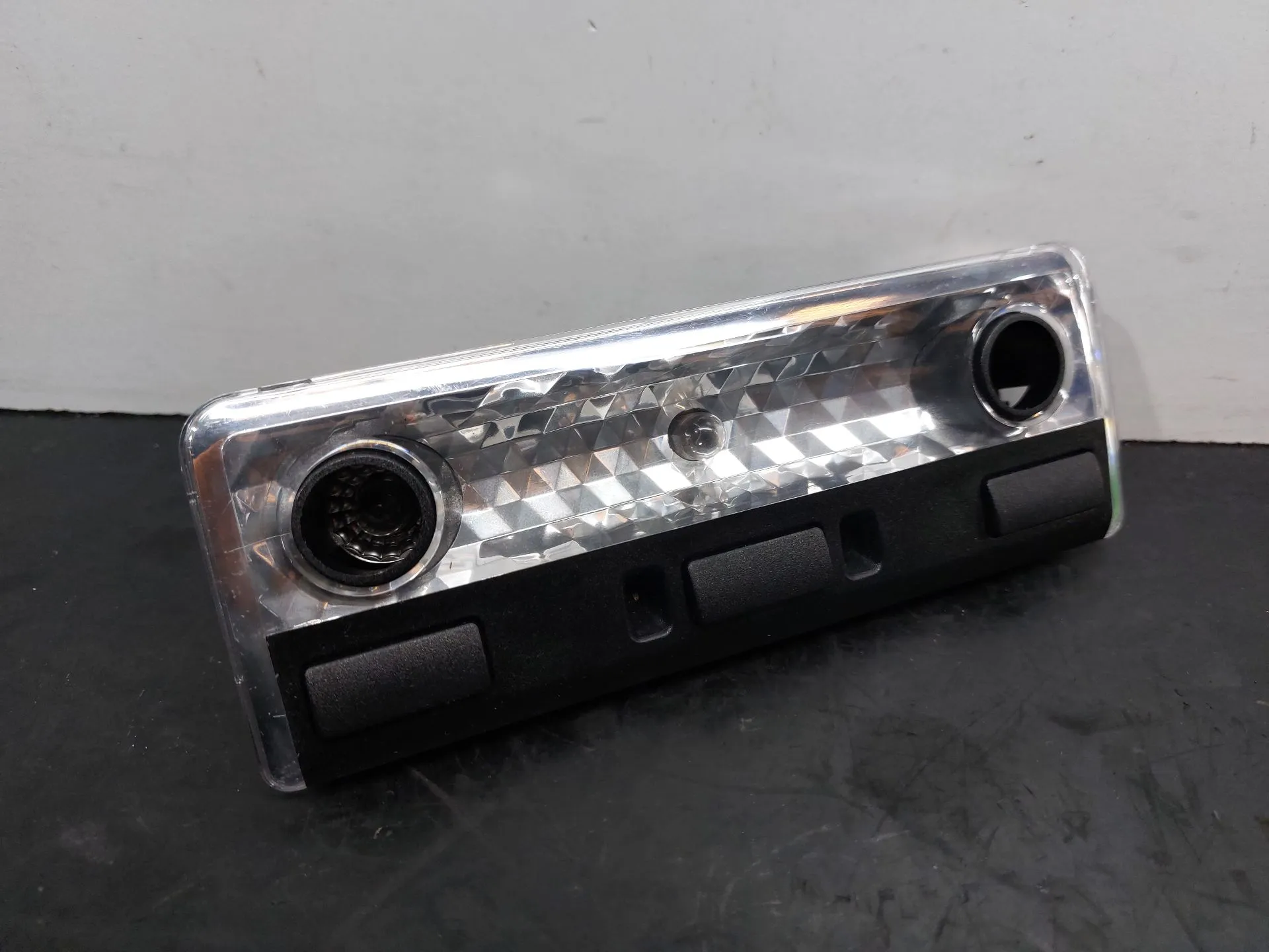 Plafonnier avant BMW X3 (E83)