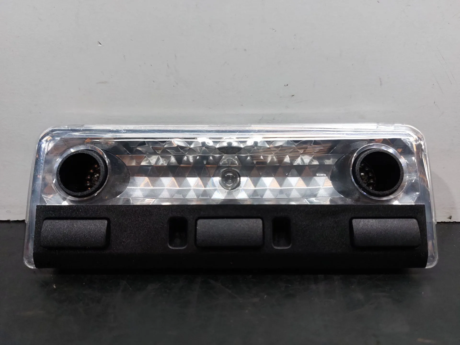 Plafonnier avant BMW X3 (E83) Imagem-1