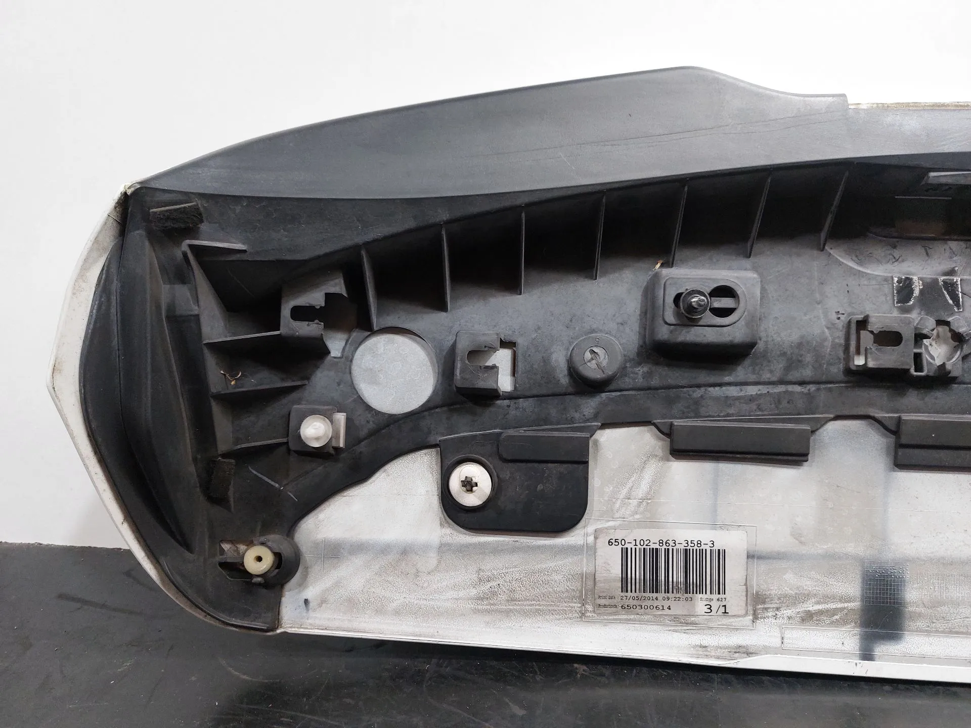 Spoiler / aileron da tampa da mala VOLVO V40 Hatchback Imagem-6