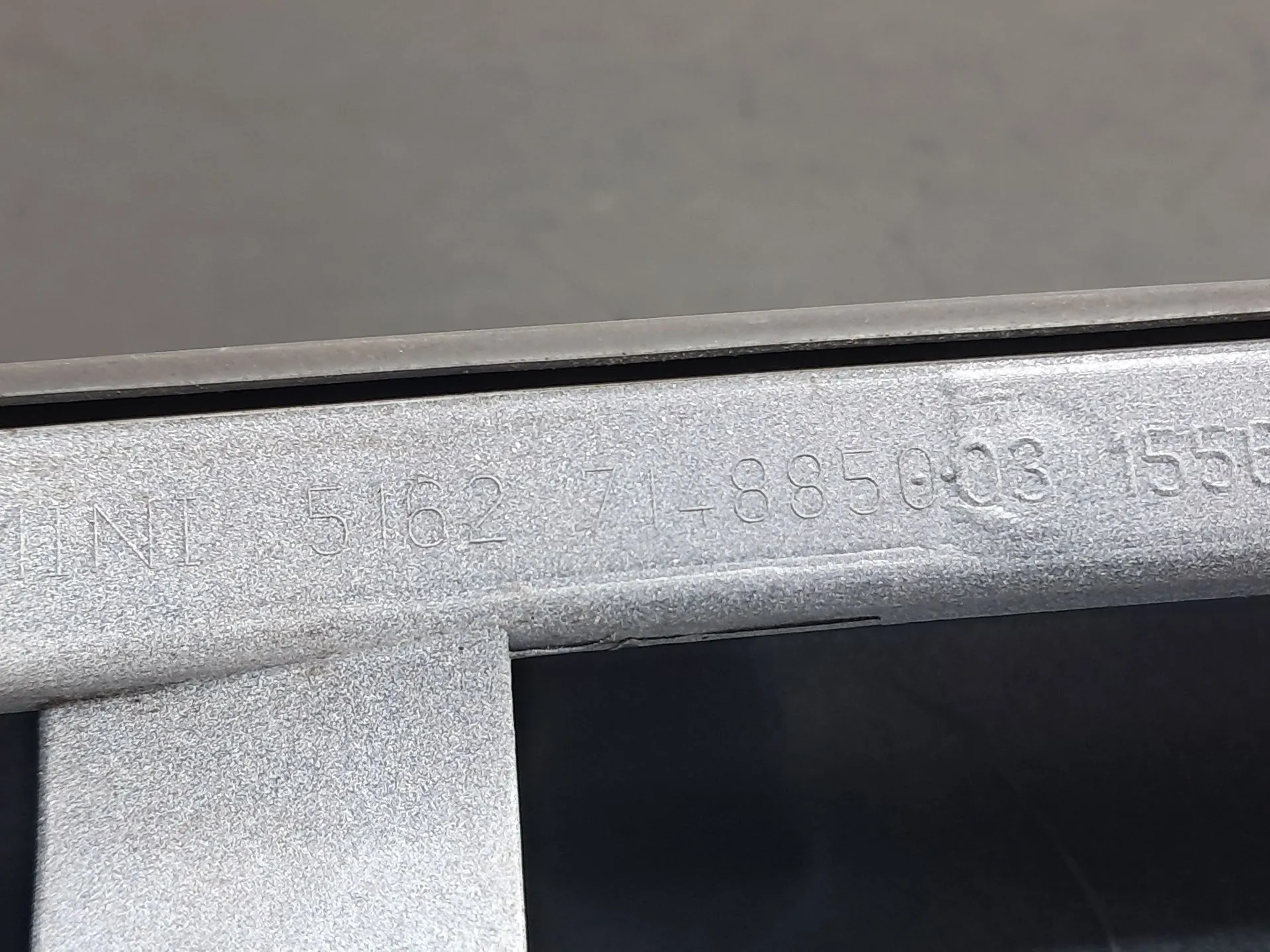 Spoiler / alerón portón trasero MINI Mini (R56) Imagem-10