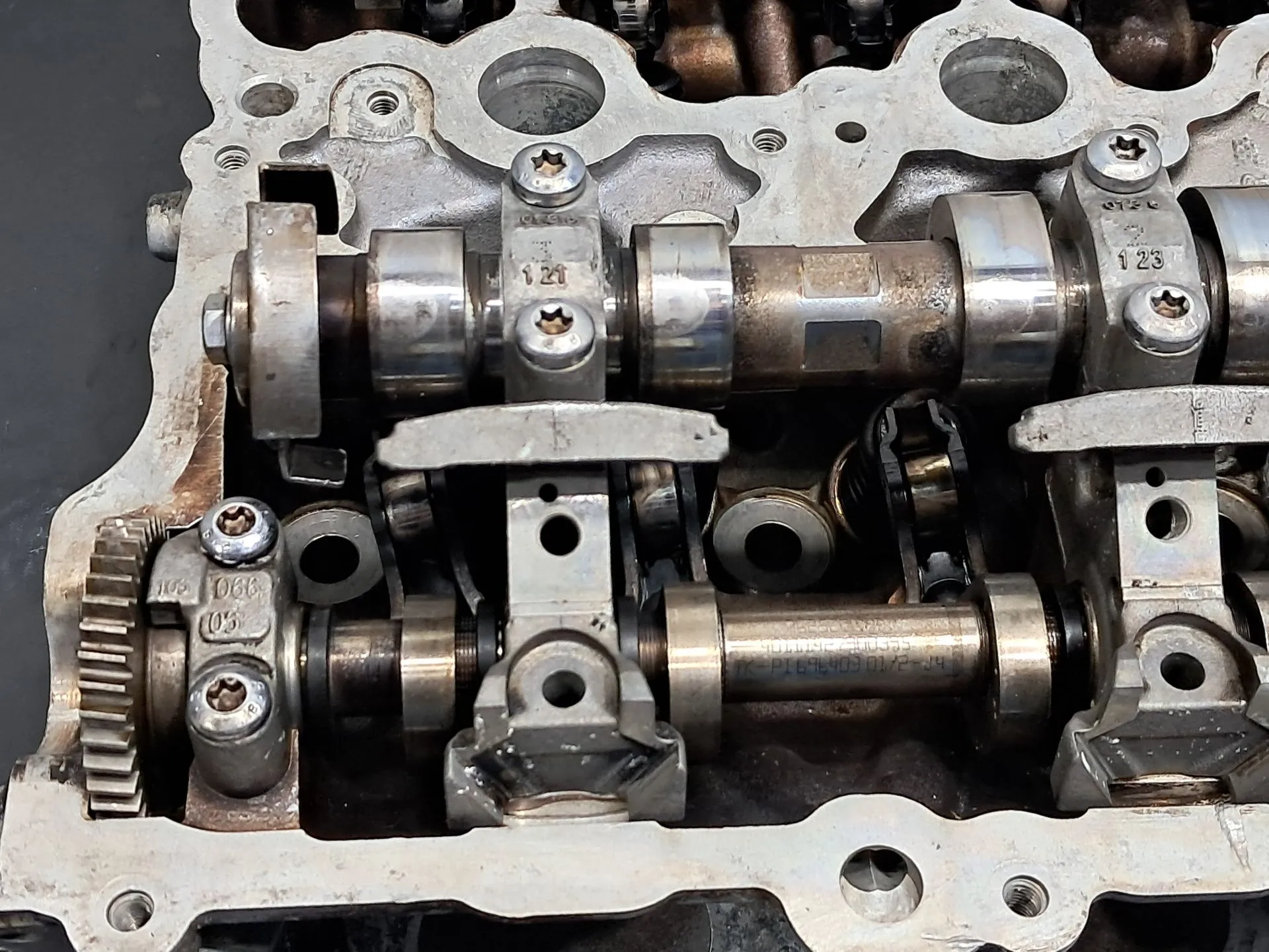 Culasse BMW i8 (I12) Imagem-5