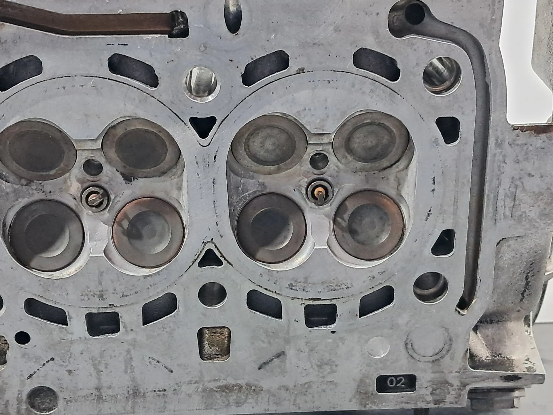 Culasse BMW i8 (I12) Imagem-19