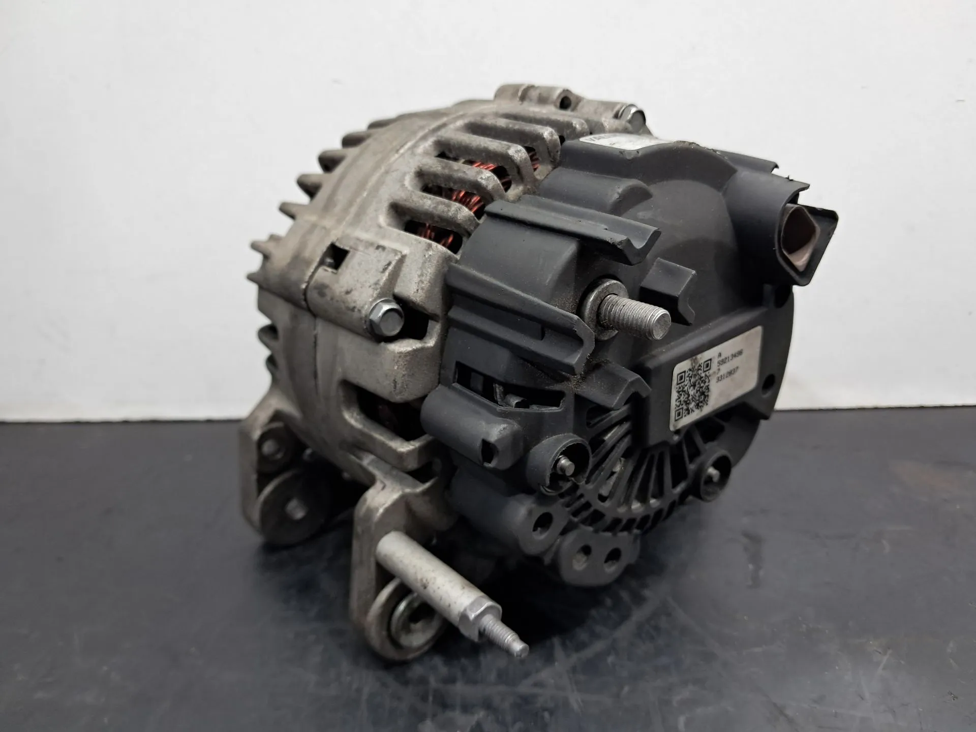 Alternador VOLKSWAGEN Golf V (1K1) Imagem-3