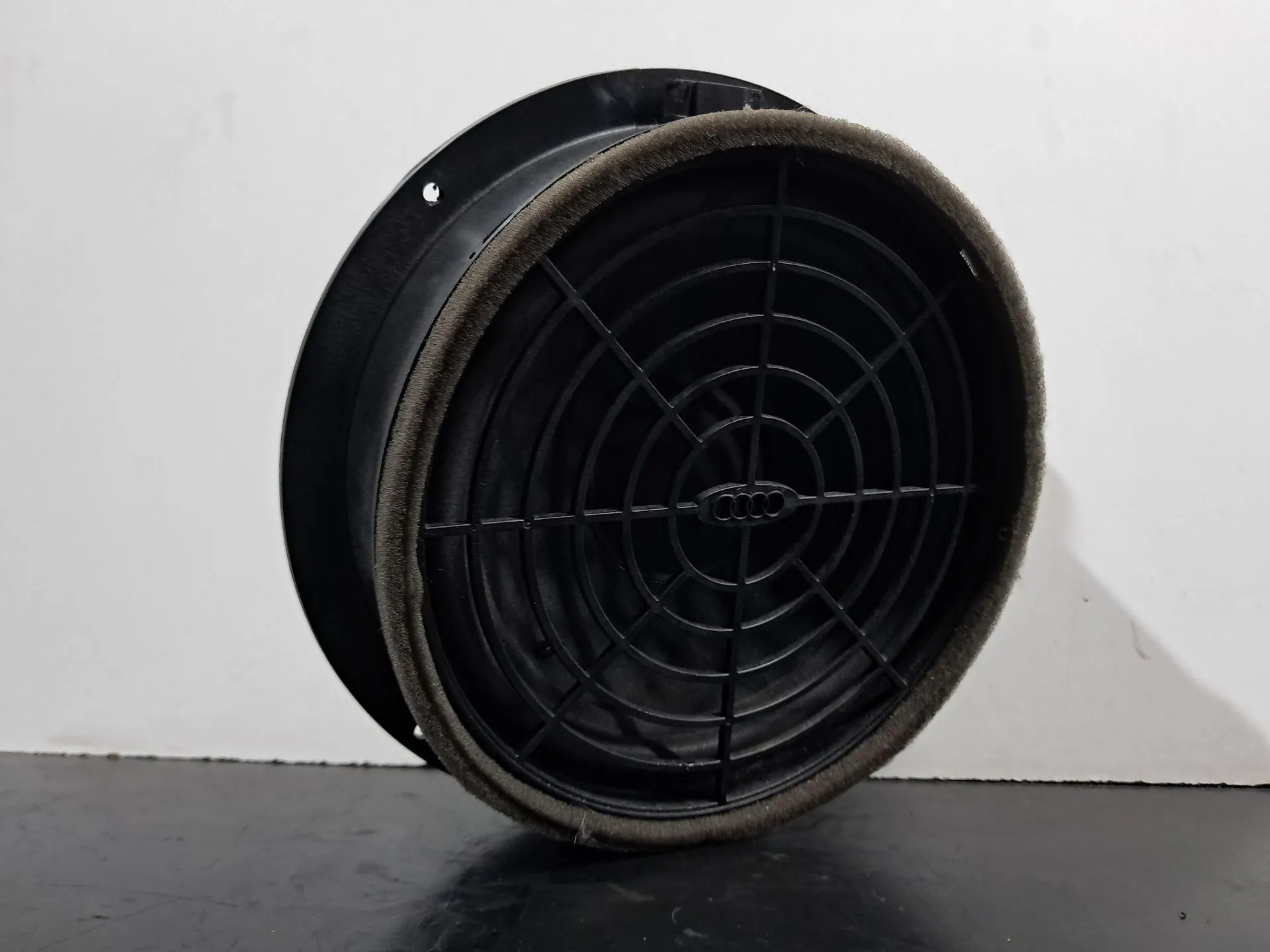 Coluna de som AUDI Q5 (8R)