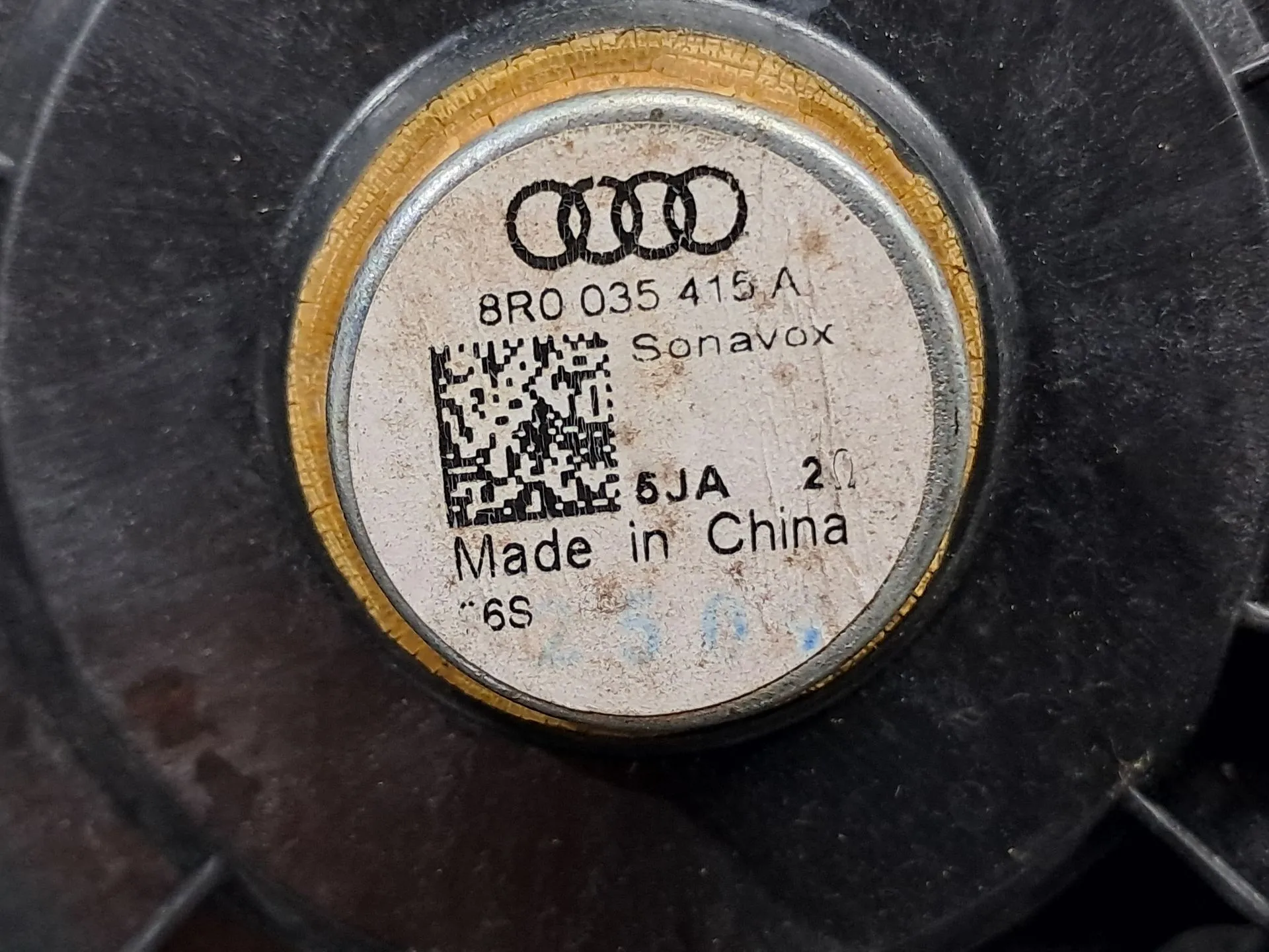 Coluna de som AUDI Q5 (8R) Imagem-3