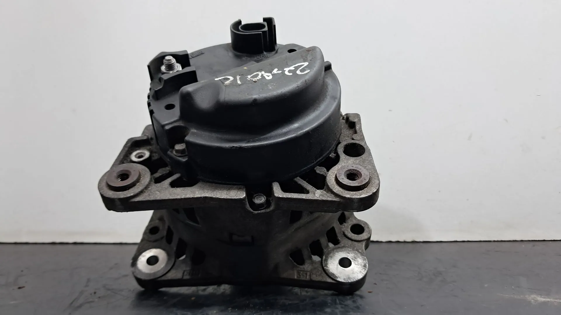 Alternador SKODA Fabia I Hatchback (6Y2) Imagem-6