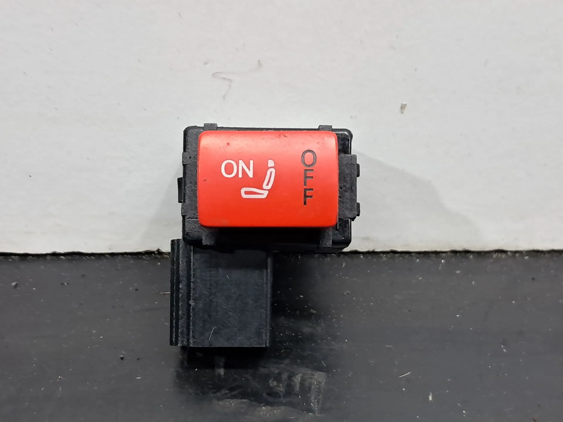 Botão / interruptor regulação de bancos AUDI A8 (4E_)