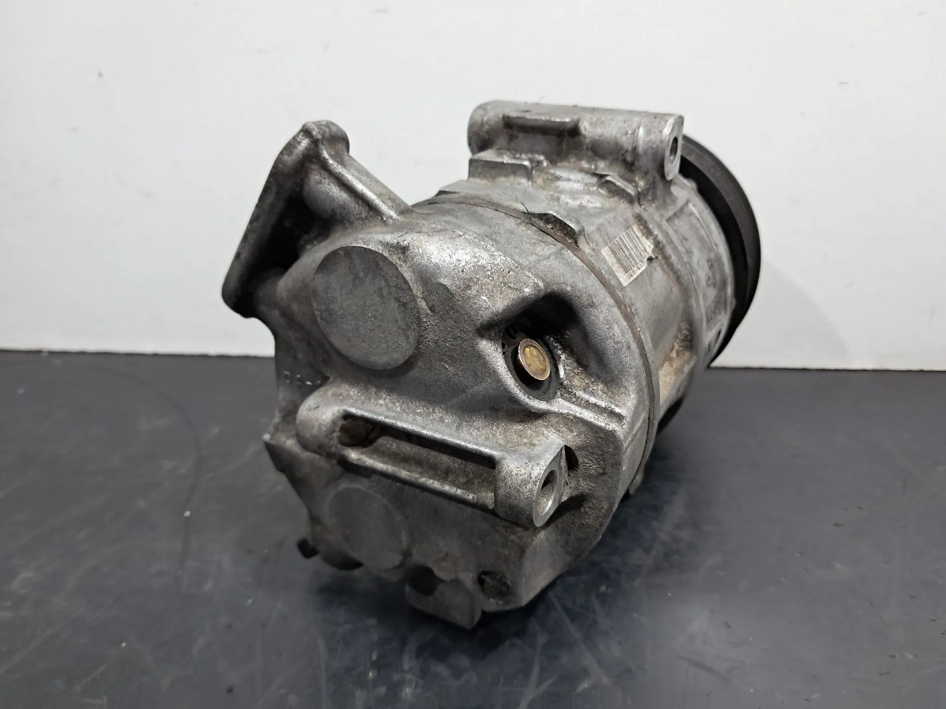 Compresor A/A OPEL Corsa D Imagem-2