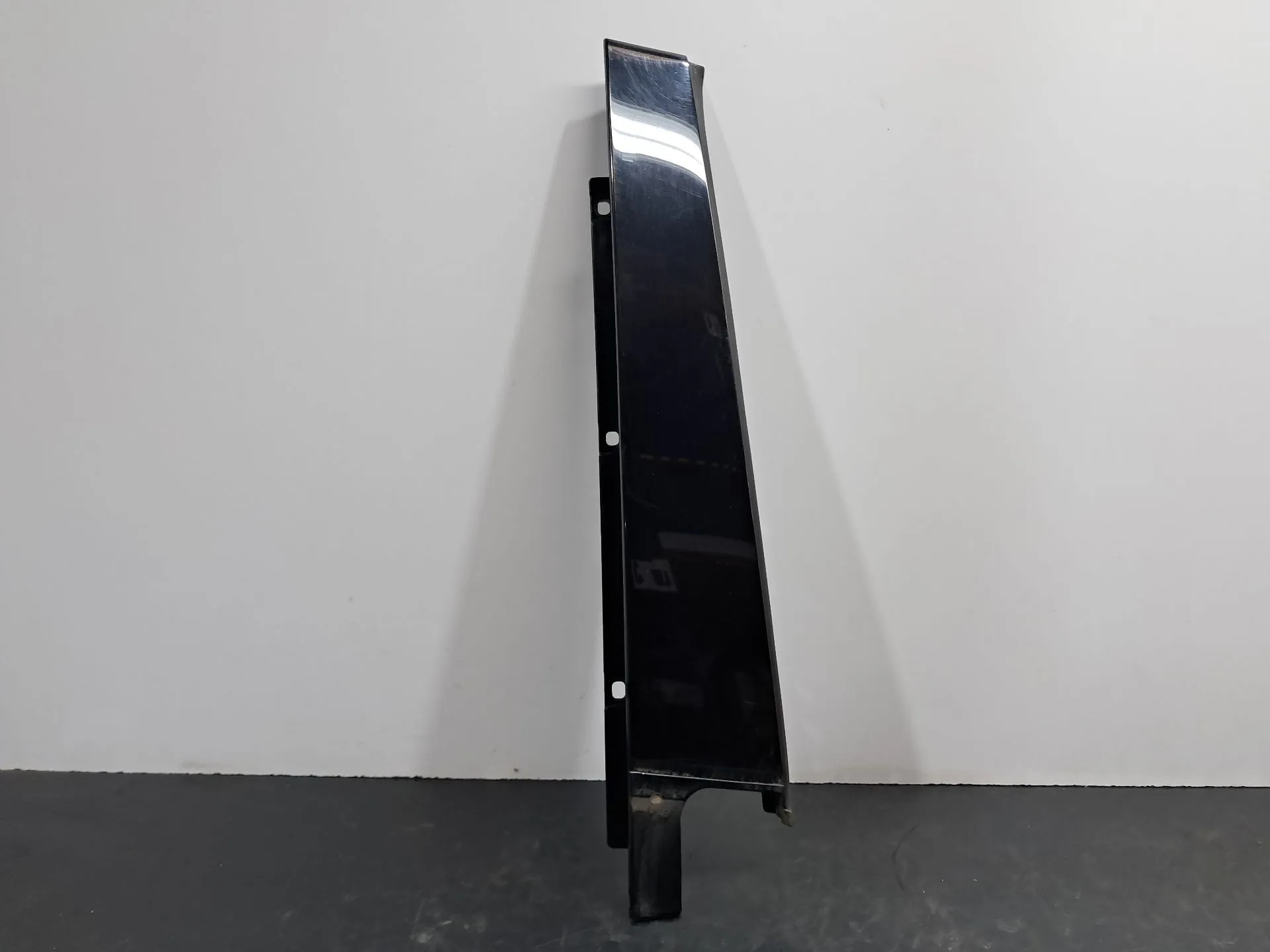 Friso da porta trás direito AUDI Q5 (8R)