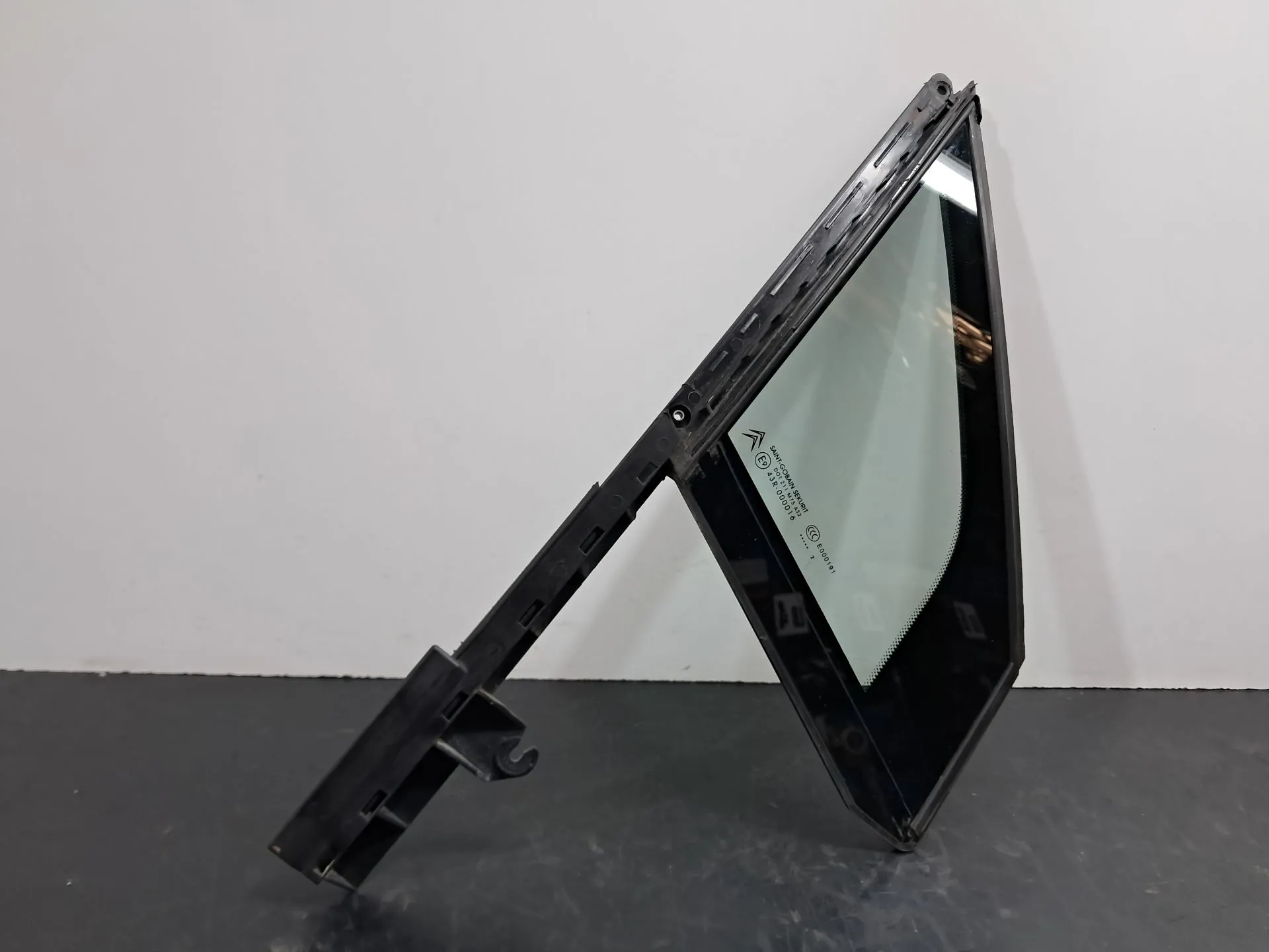 Vidro triangular frente direito CITROËN C5 III (RD_)