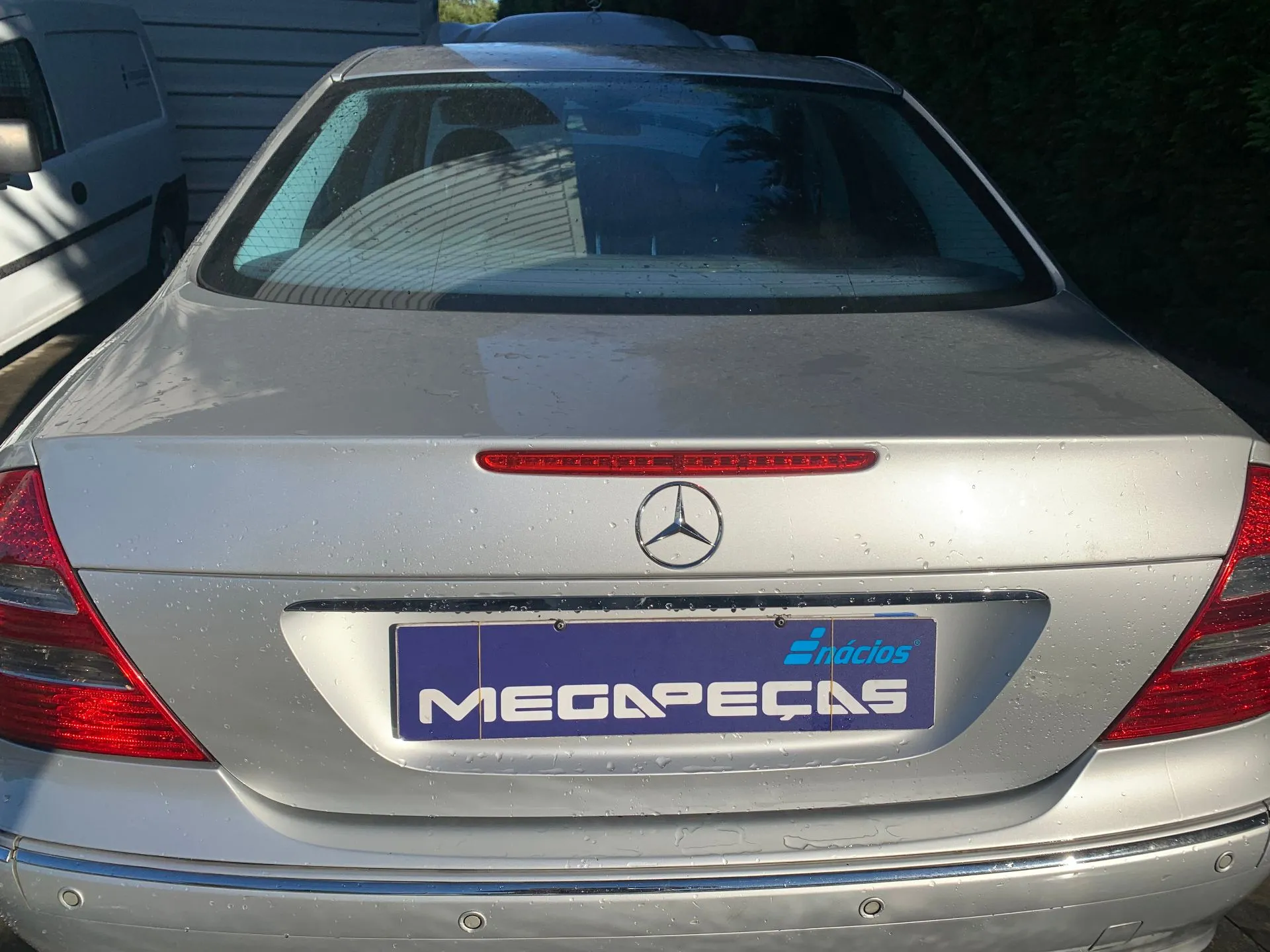 Porta / tampa da mala MERCEDES-BENZ Classe E (W211)