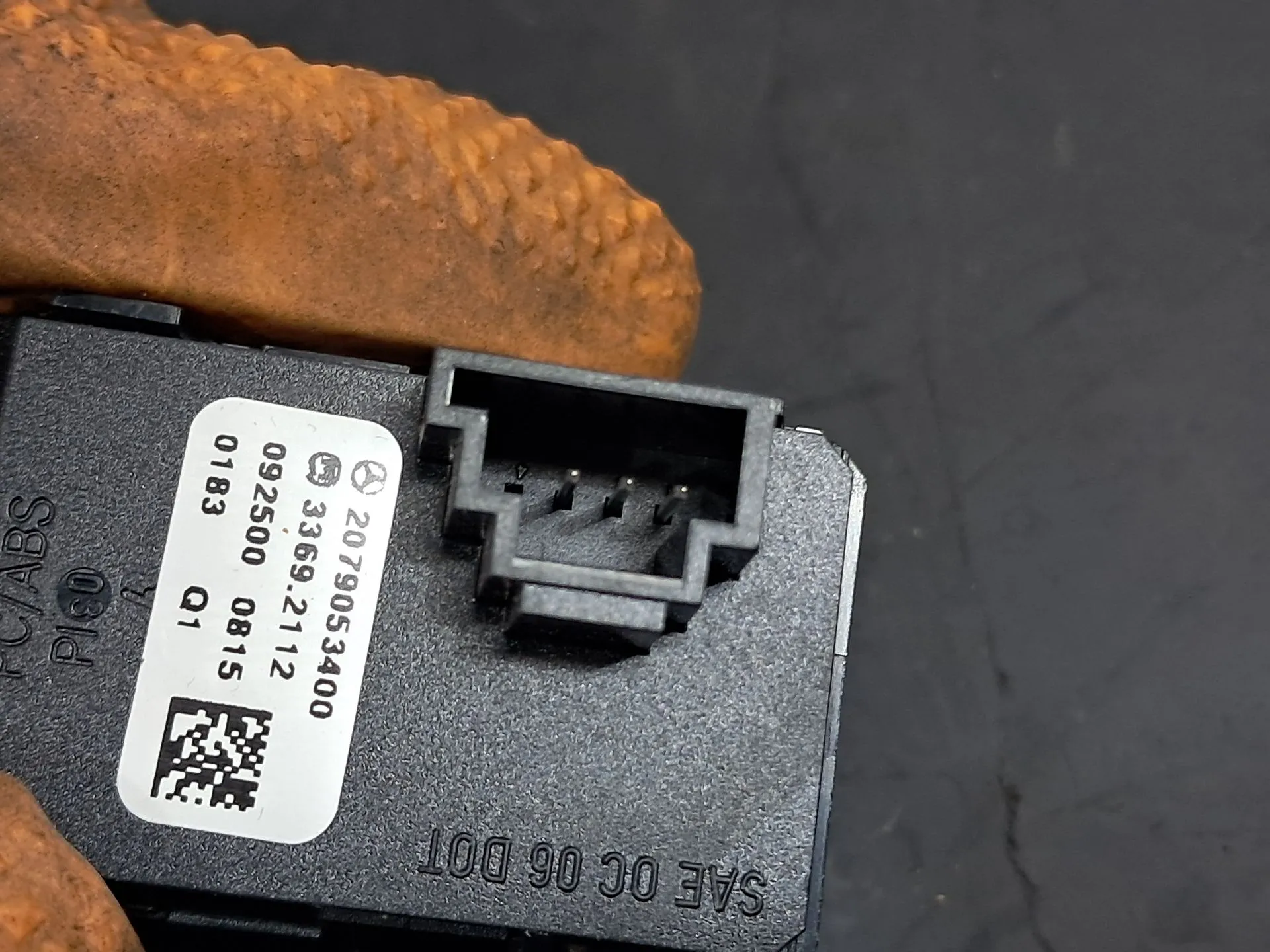 Pulsanti luci di emergenza MERCEDES-BENZ Classe E Cabriolet (A207) Imagem-4