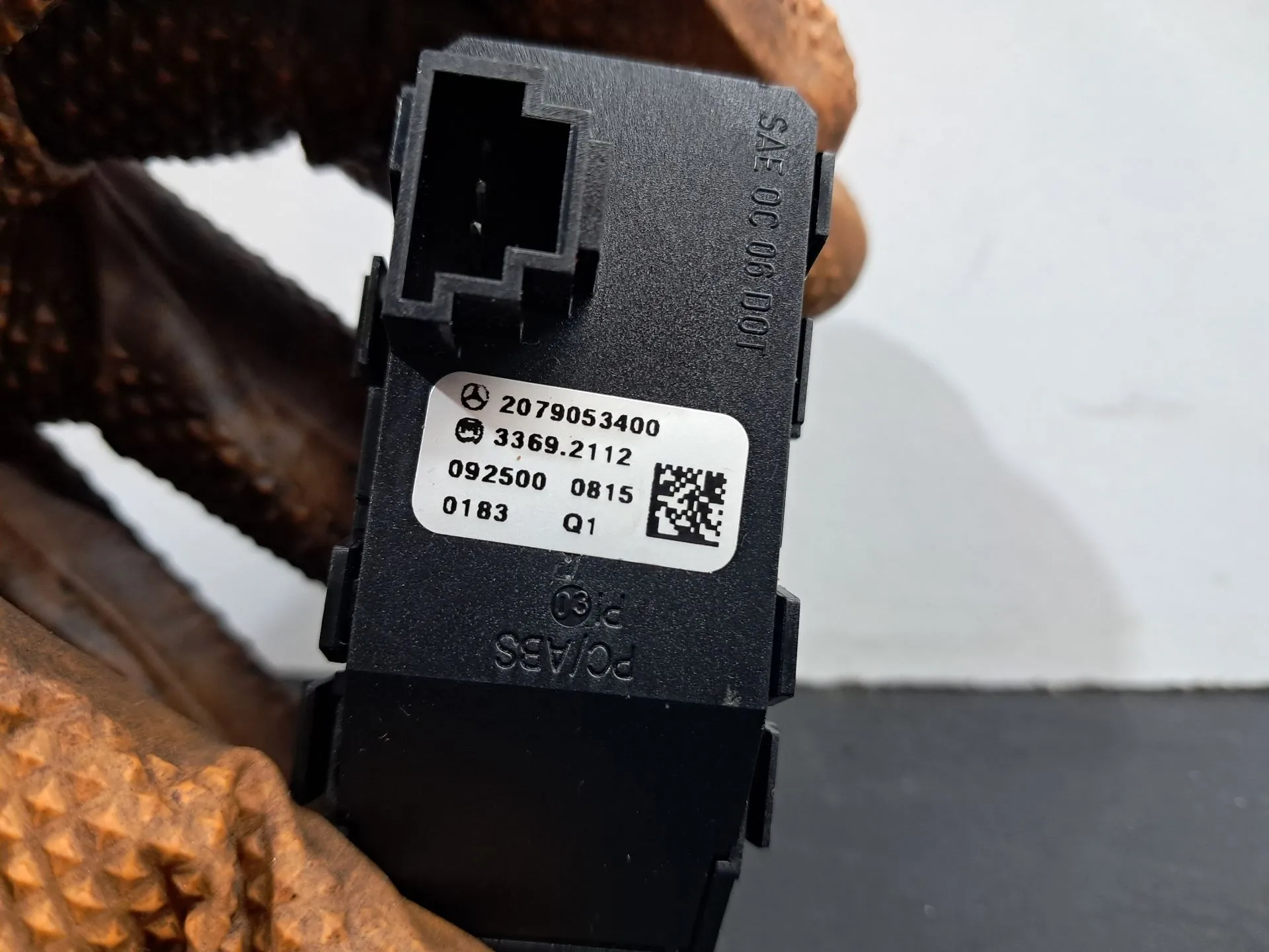 Pulsanti luci di emergenza MERCEDES-BENZ Classe E Cabriolet (A207) Imagem-3