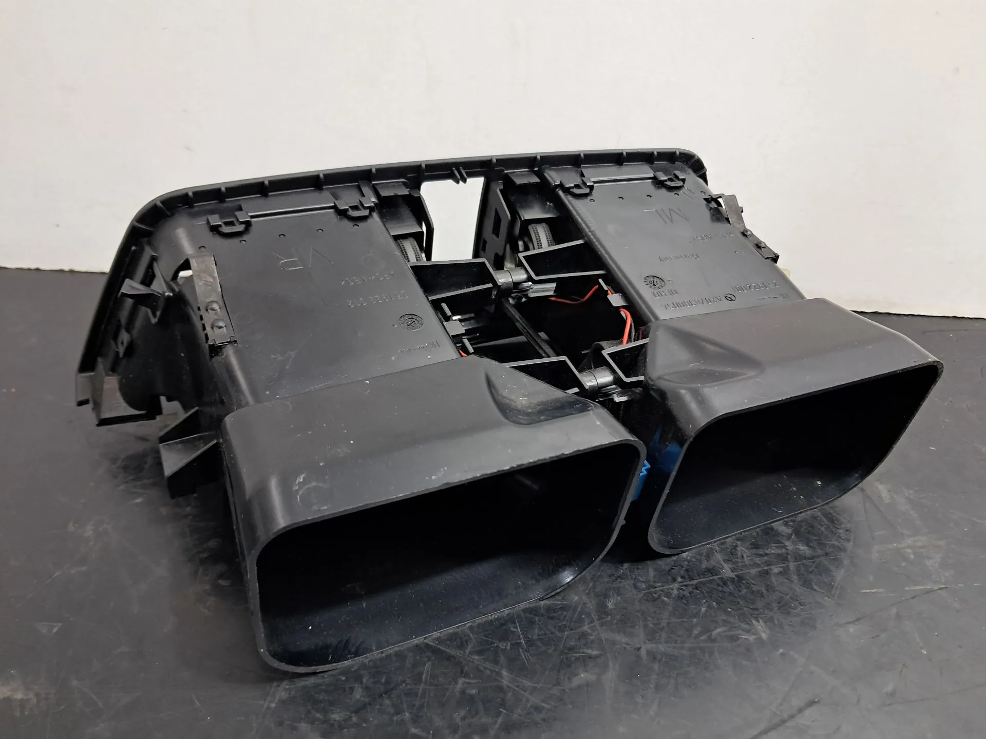 Diffusore / uscita aria MERCEDES-BENZ Classe E Cabriolet (A207) Imagem-2