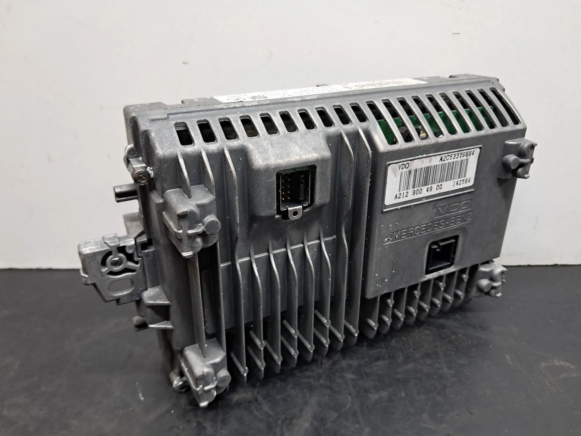 Display / schermo informazioni MERCEDES-BENZ Classe E Cabriolet (A207) Imagem-2