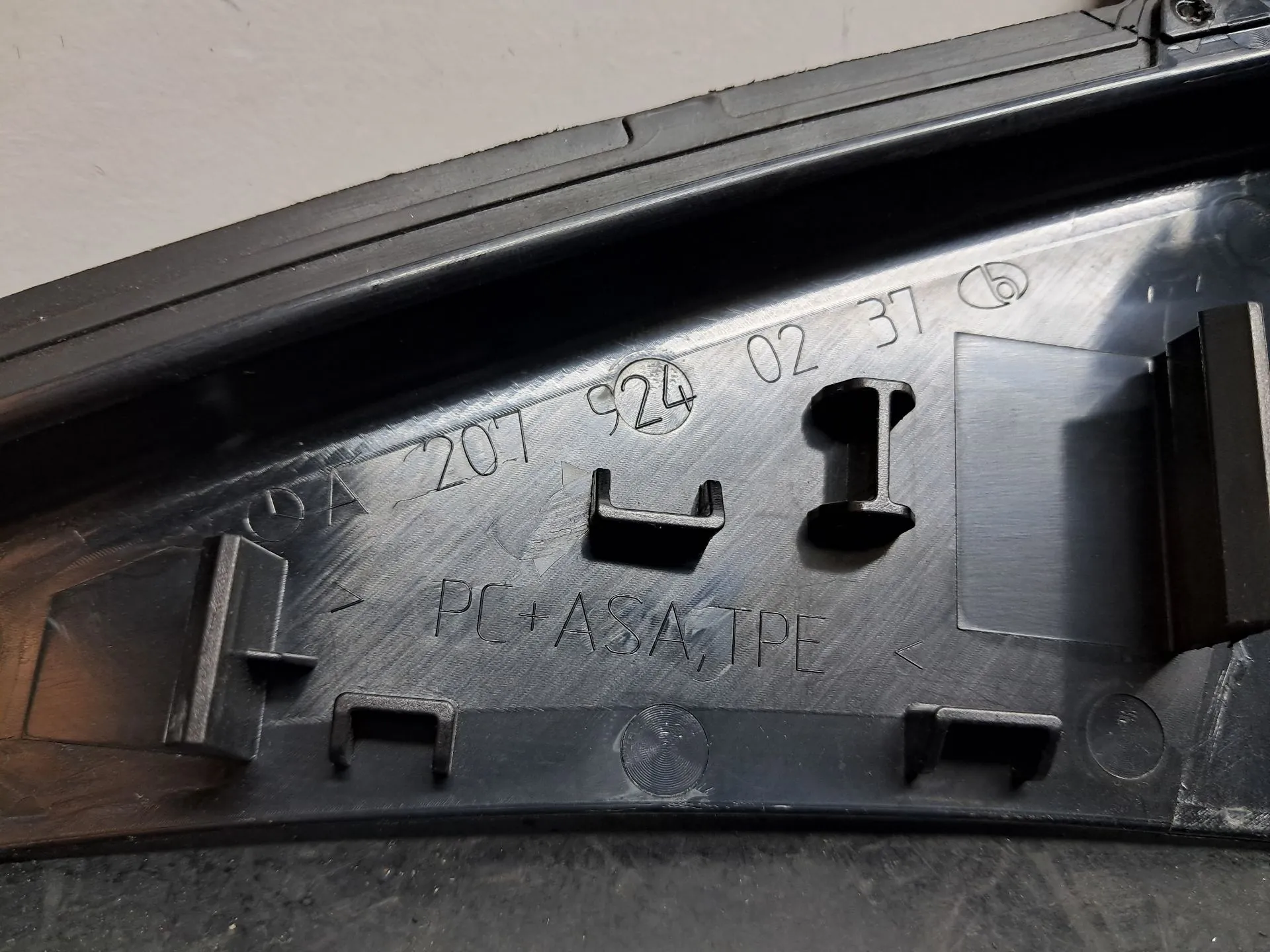 Tapa / cubierta genérica MERCEDES-BENZ Classe E Cabriolet (A207) Imagem-3