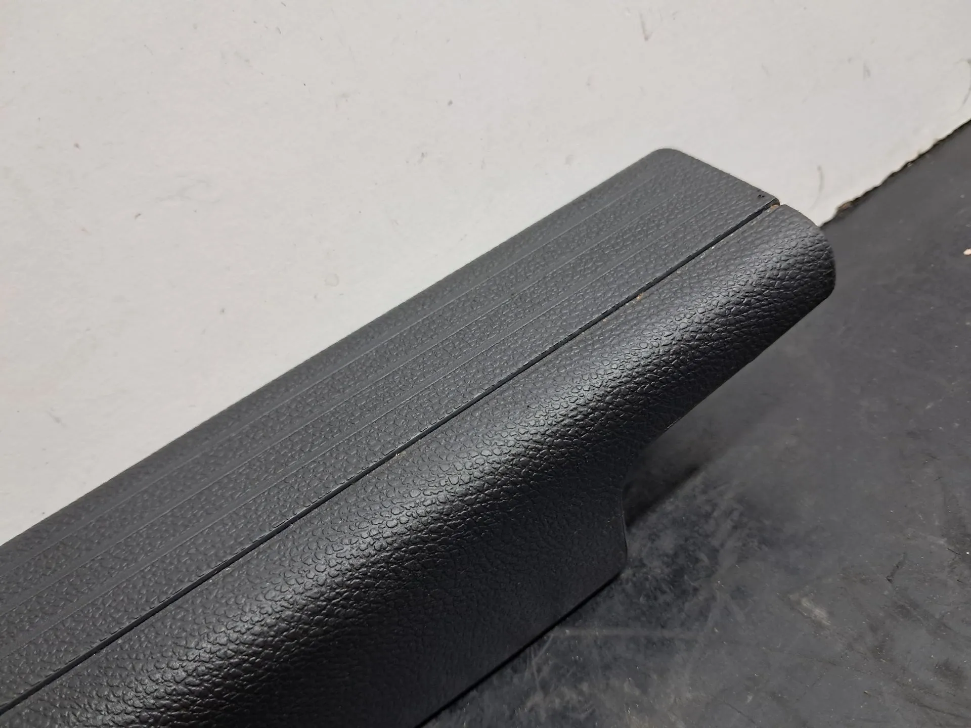 Right front door sill MERCEDES-BENZ Classe E Cabriolet (A207) Imagem-5