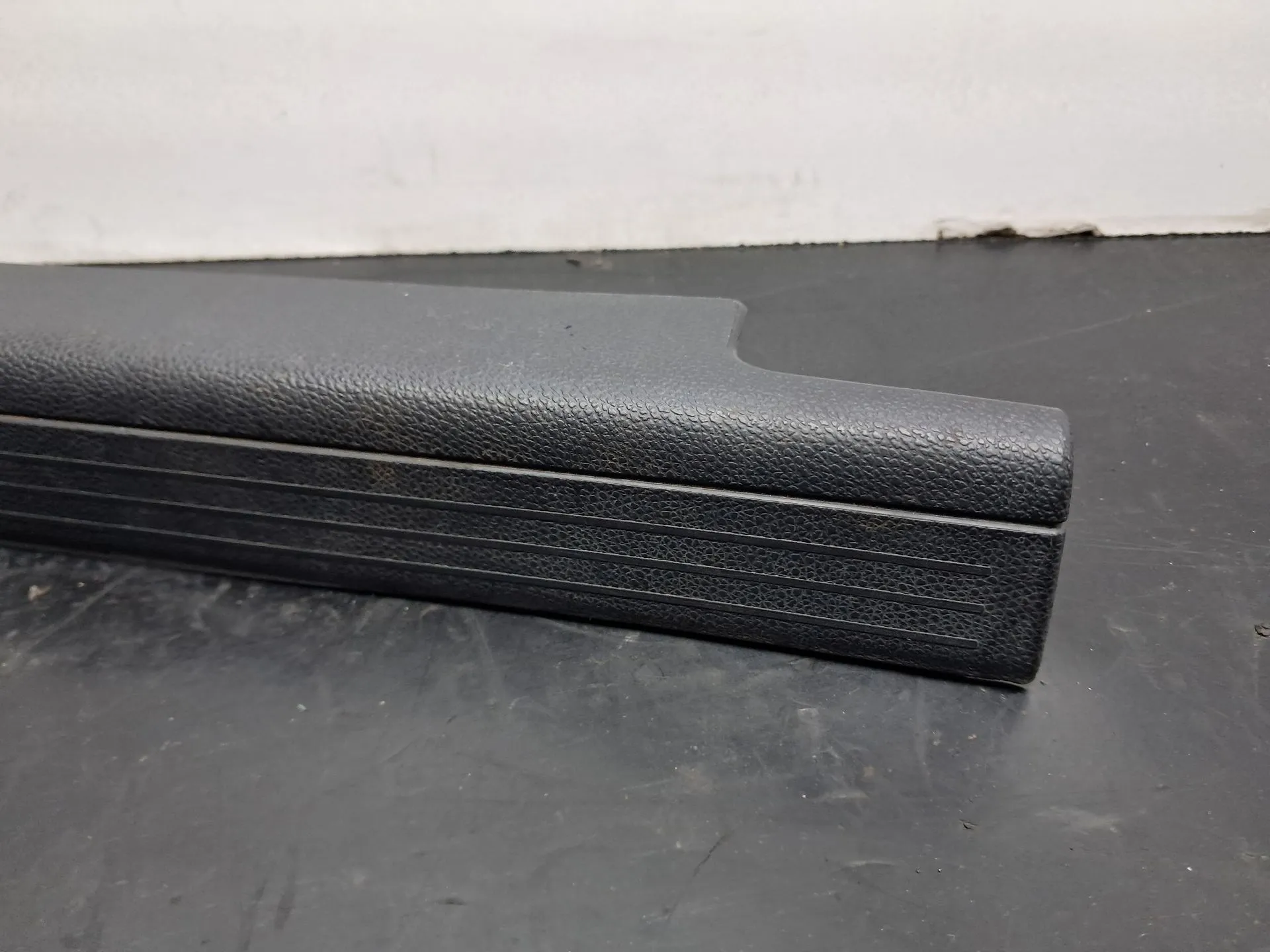 Seuil de porte avant gauche MERCEDES-BENZ Classe E Cabriolet (A207) Imagem-1