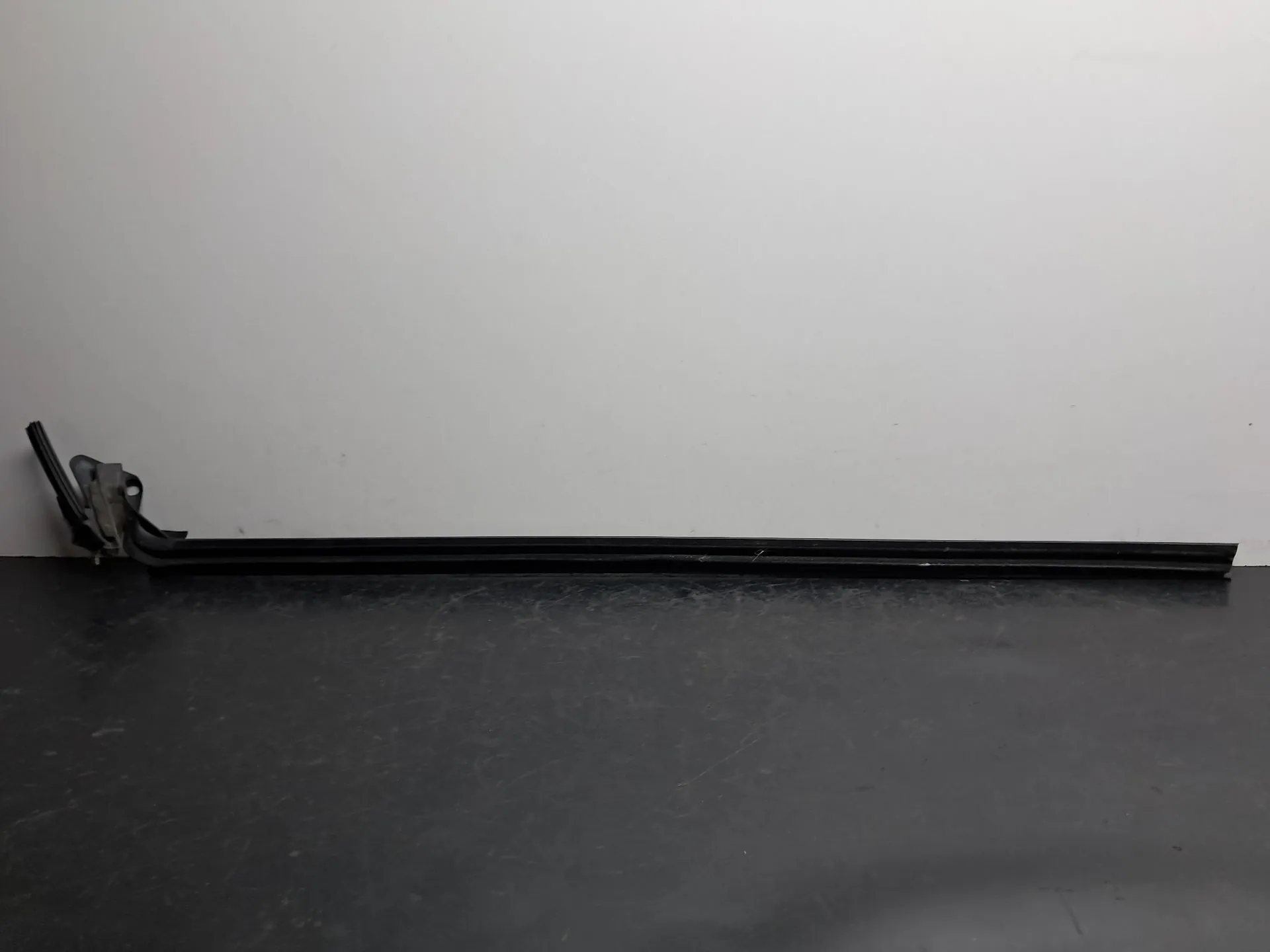 Left front window scraper MERCEDES-BENZ Classe E Cabriolet (A207) Imagem-7