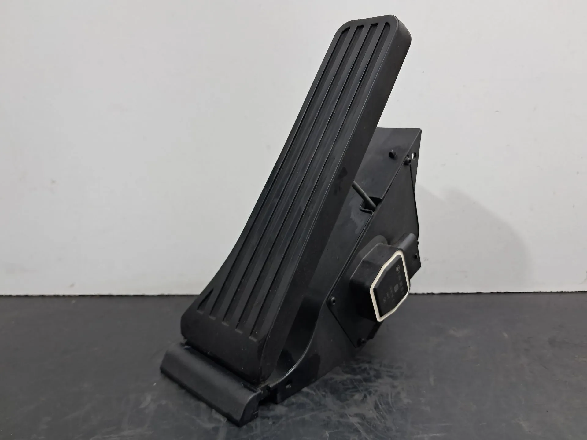 Pedale acceleratore MERCEDES-BENZ Classe E Cabriolet (A207)