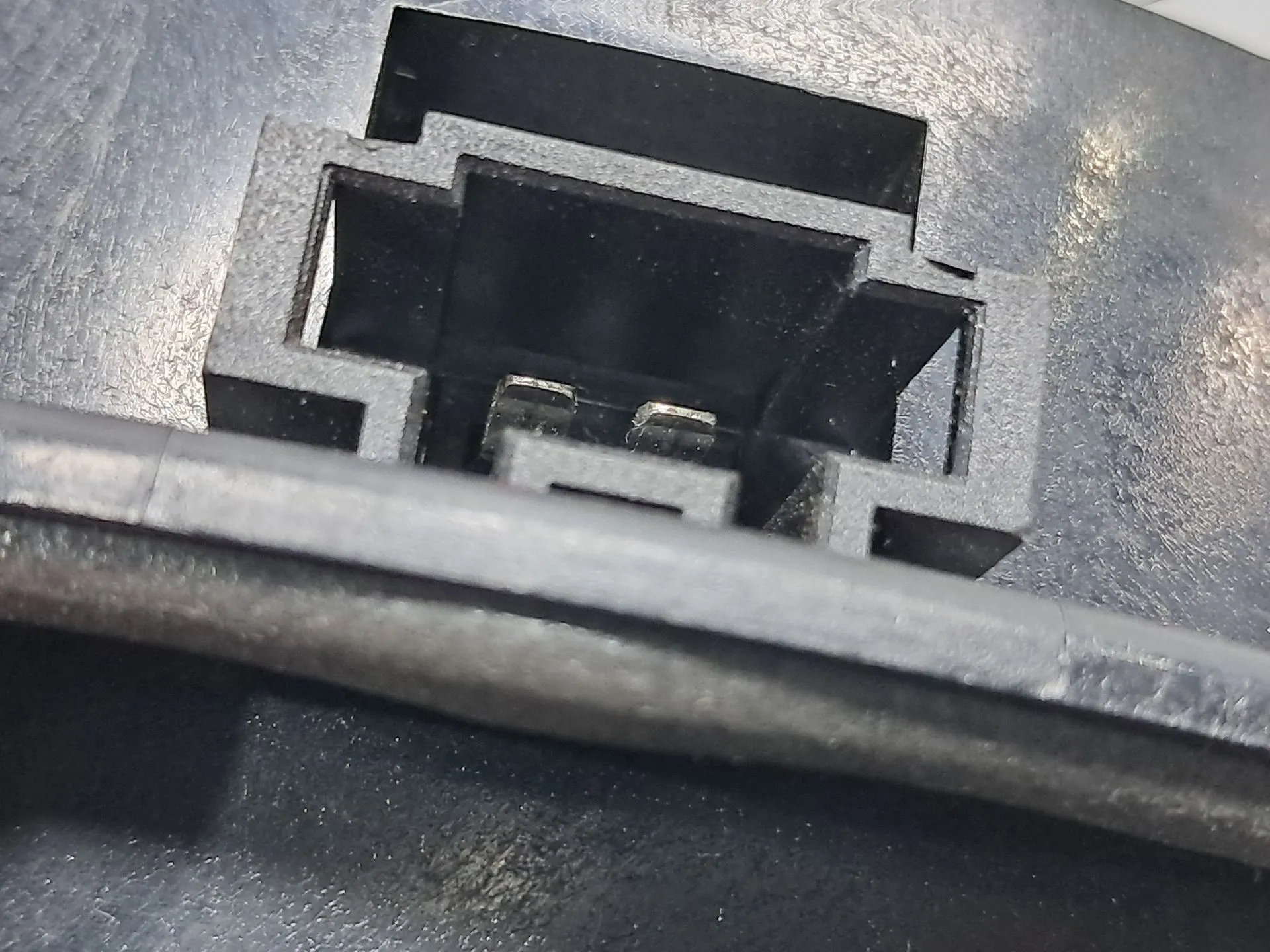 Colonna sonora MERCEDES-BENZ Classe E Cabriolet (A207) Imagem-3