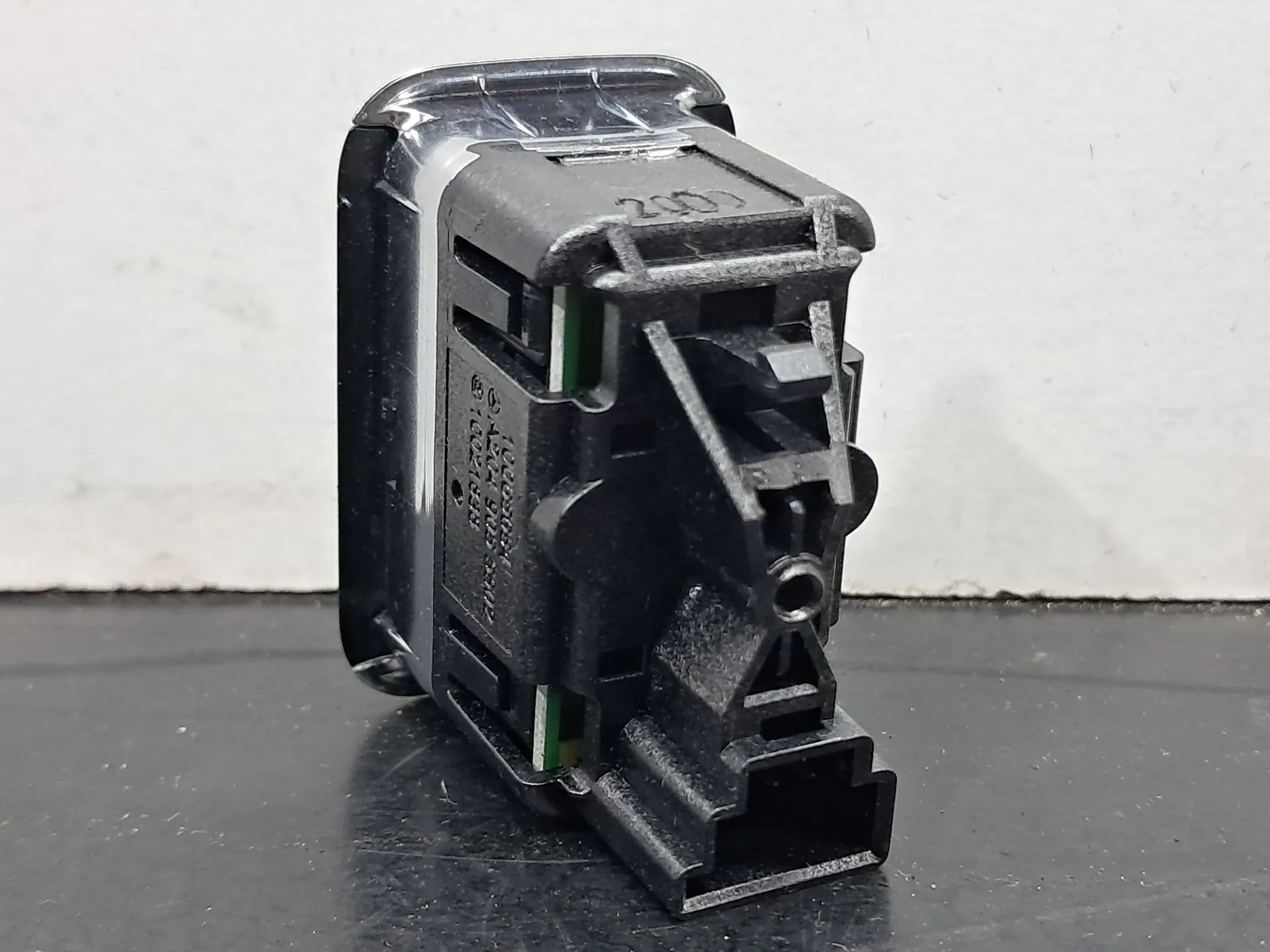 Comando / interruttore alzacristallo posteriore destro MERCEDES-BENZ Classe E Cabriolet (A207) Imagem-1