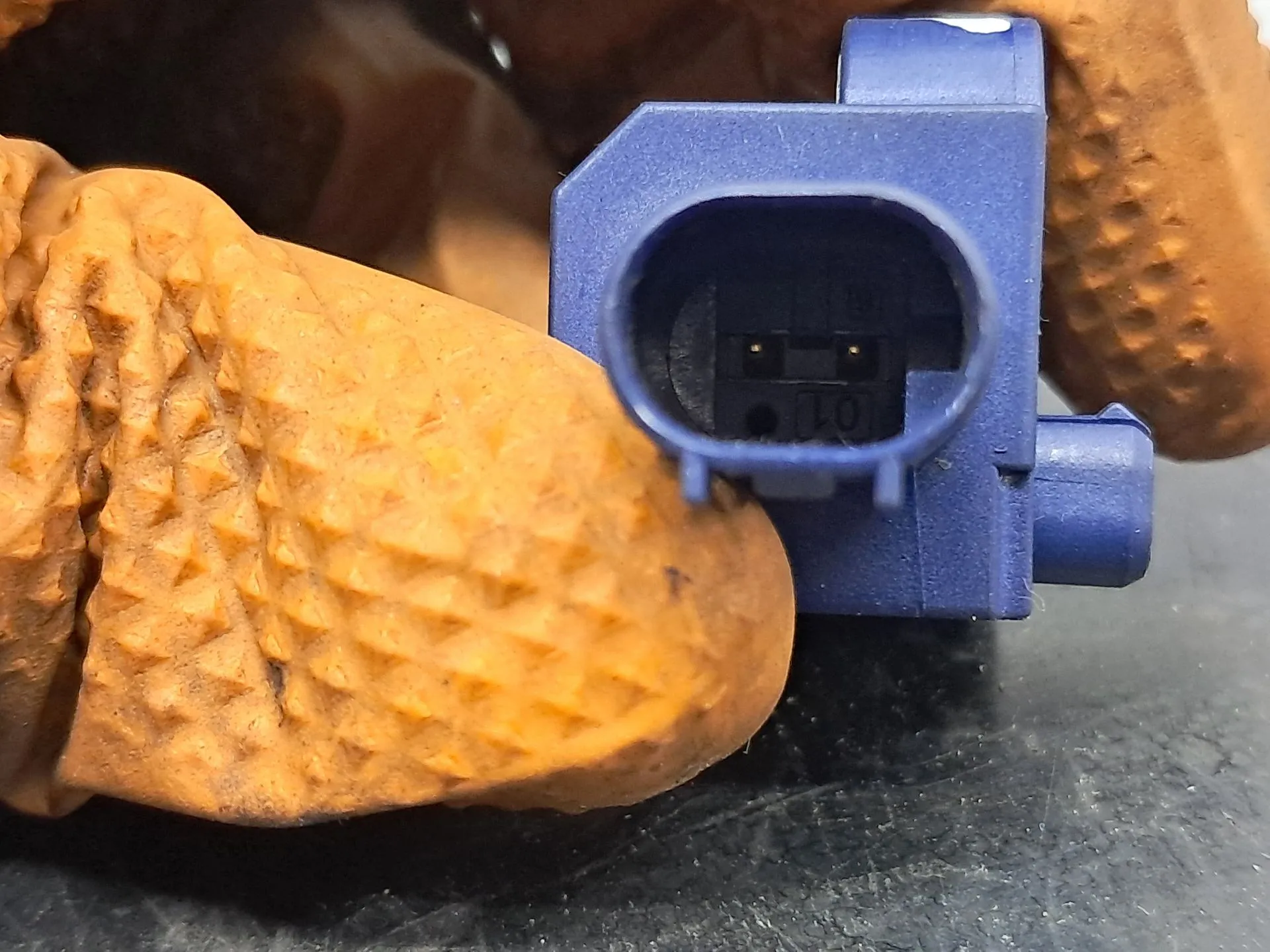 Right front airbag sensor MERCEDES-BENZ Classe E Cabriolet (A207) Imagem-3