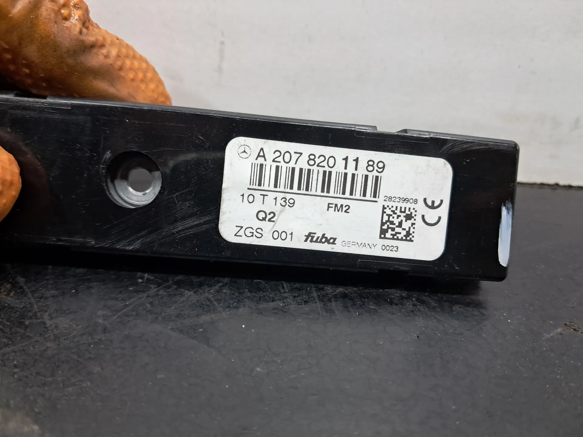 Amplificatore Antenna MERCEDES-BENZ Classe E Cabriolet (A207) Imagem-1