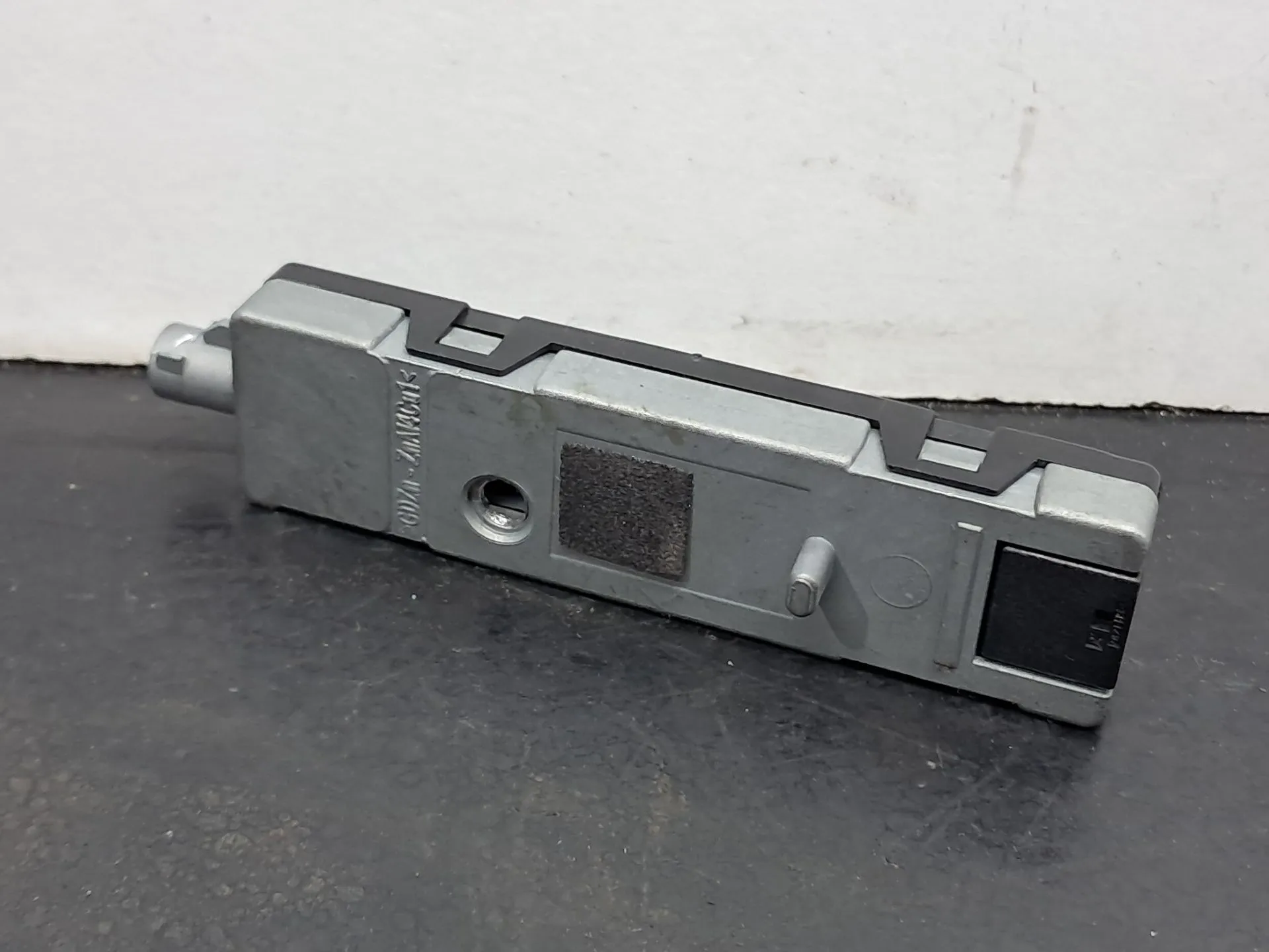 Amplificatore Antenna MERCEDES-BENZ Classe E Cabriolet (A207) Imagem-2