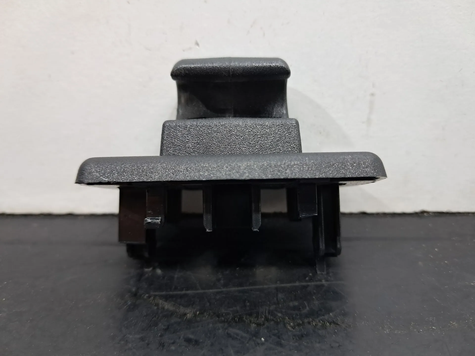 Soporte parasol Izquierdo MERCEDES-BENZ Classe E Cabriolet (A207) Imagem-2