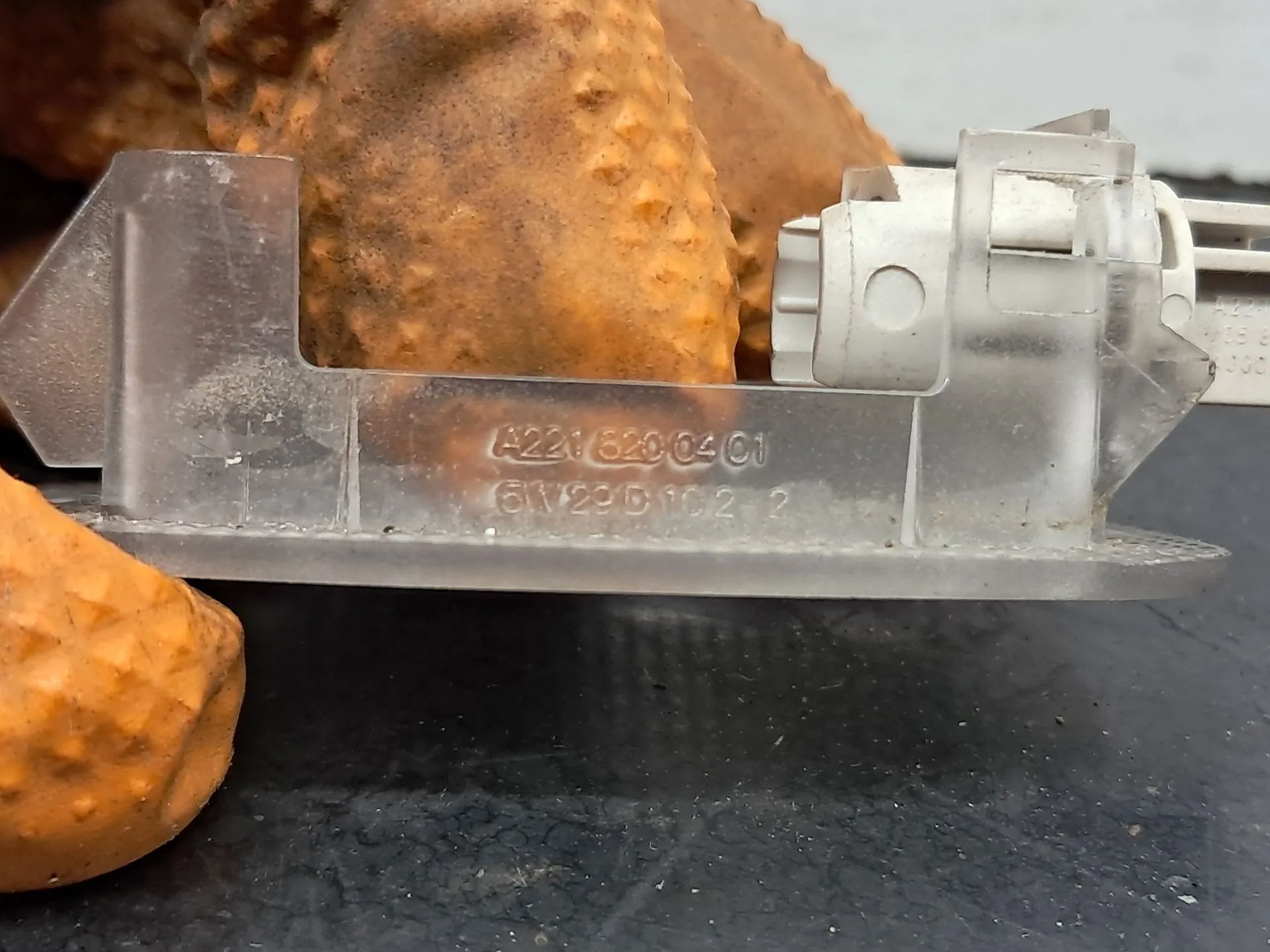 Lumière intérieure MERCEDES-BENZ Classe E Cabriolet (A207) Imagem-2